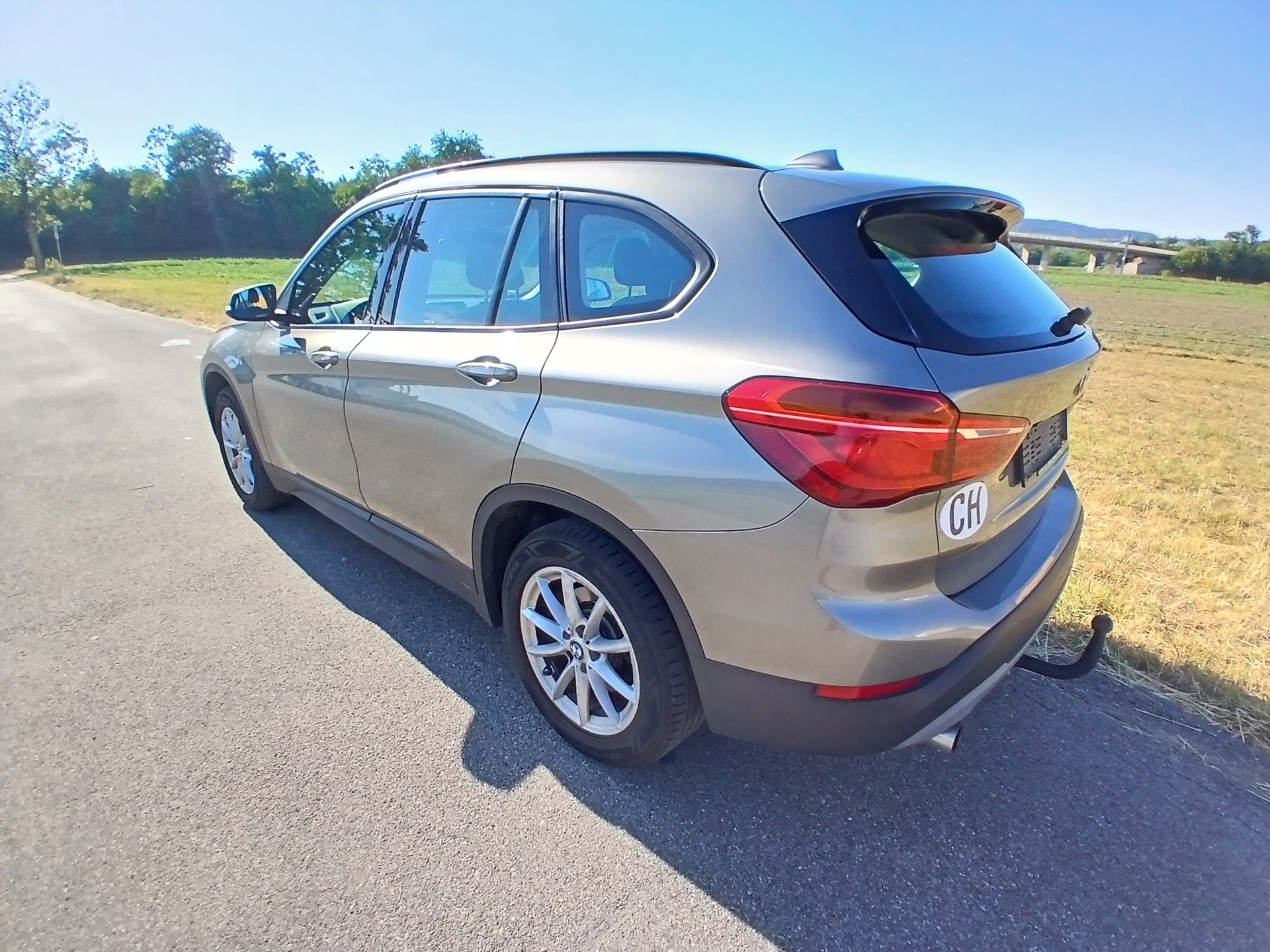 BMW X1 xDrive 20d xLine Steptronic-image-2