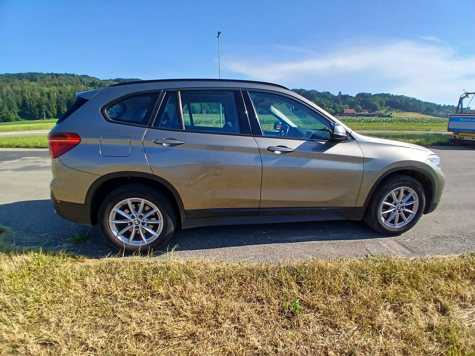 BMW X1 xDrive 20d xLine Steptronic-image-5