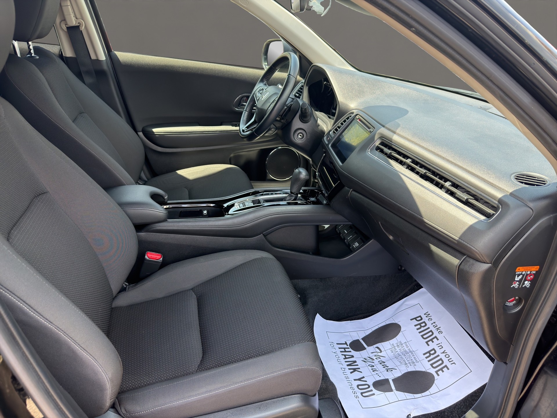 HONDA HR-V 1.5i-VTEC Elegance CVT-image-12