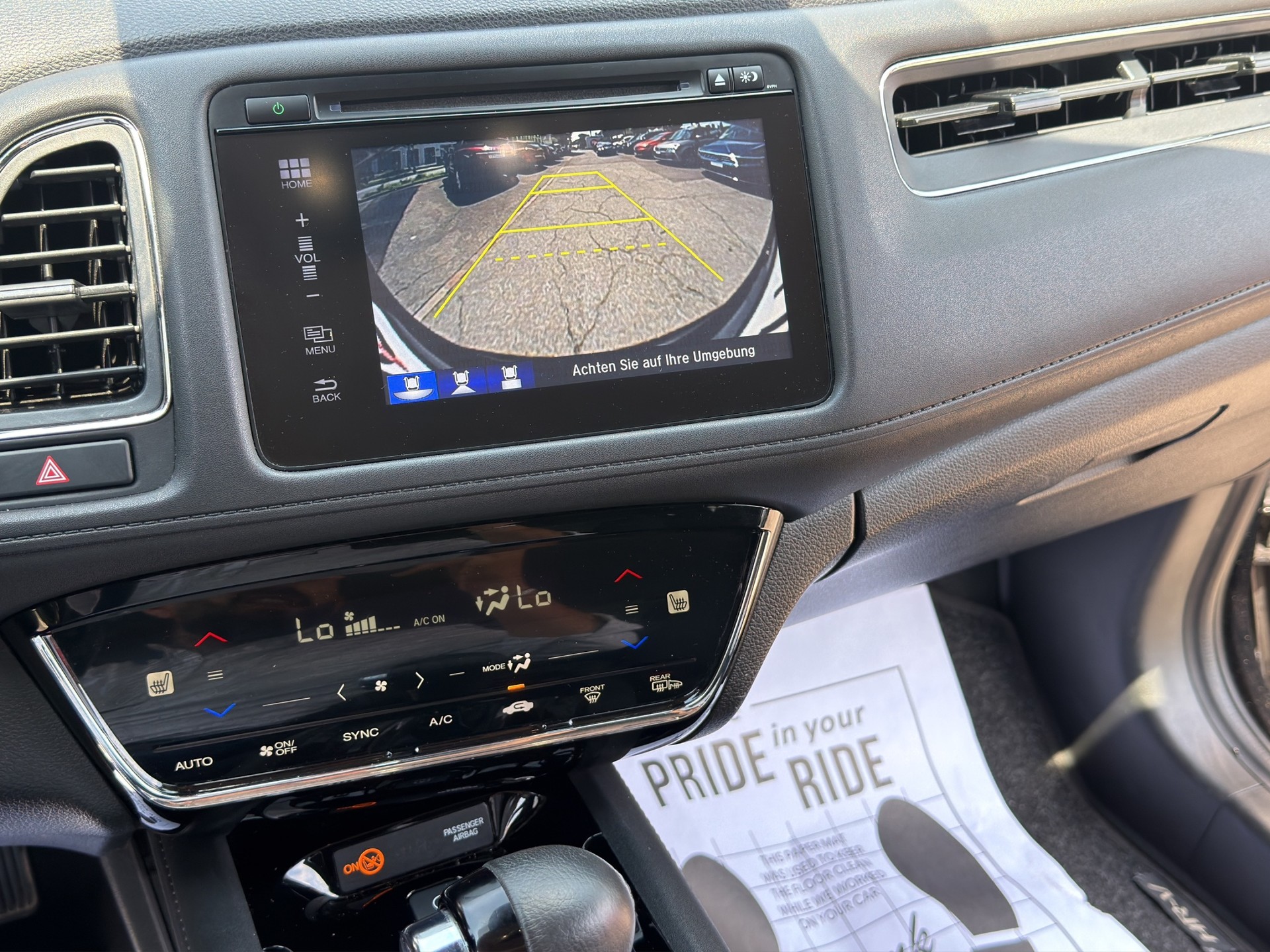 HONDA HR-V 1.5i-VTEC Elegance CVT-image-14