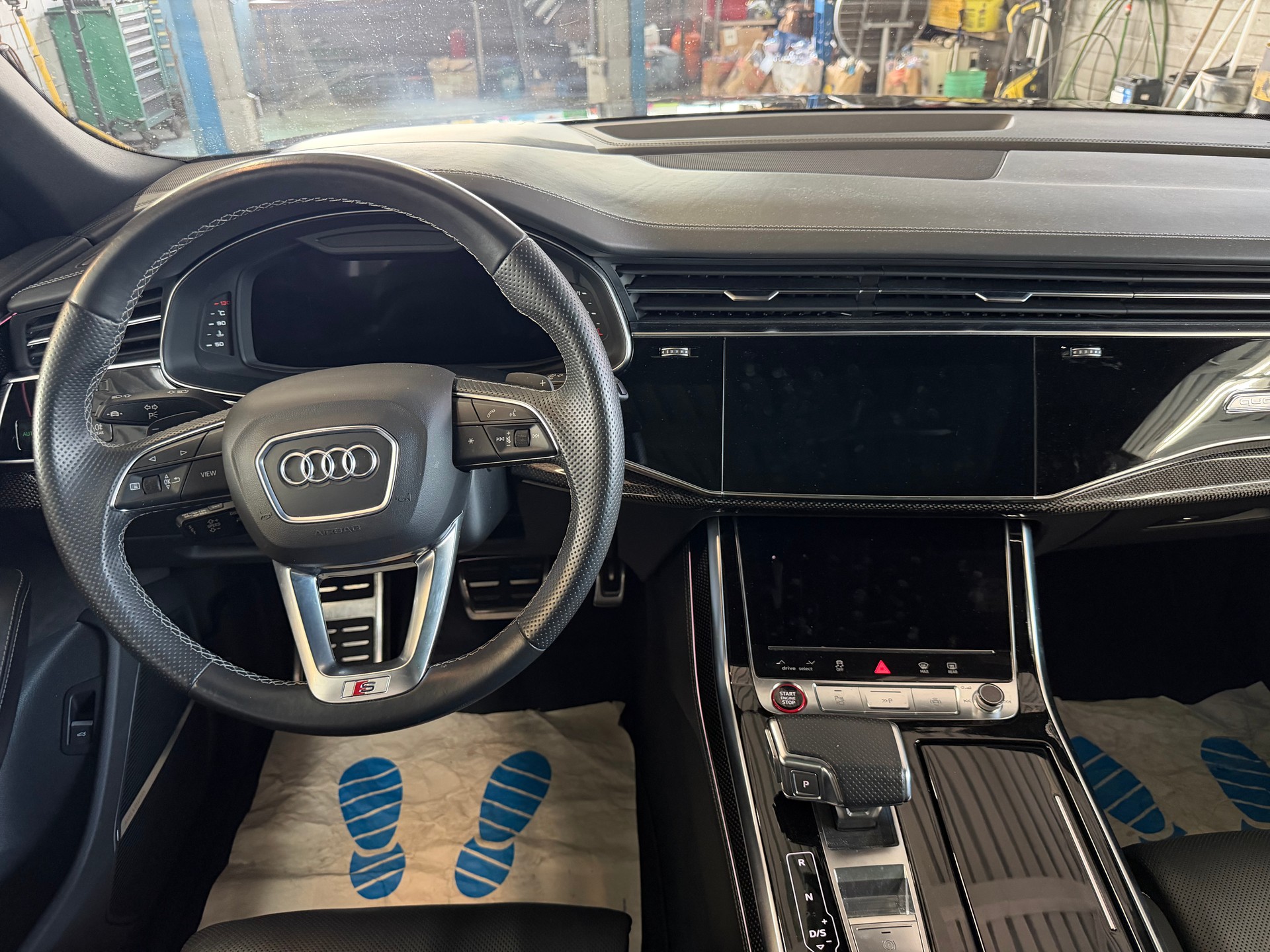 AUDI SQ8 TFSI quattro tiptronic | Frisch MFK | Ab Service | 8-fach bereift-image-14