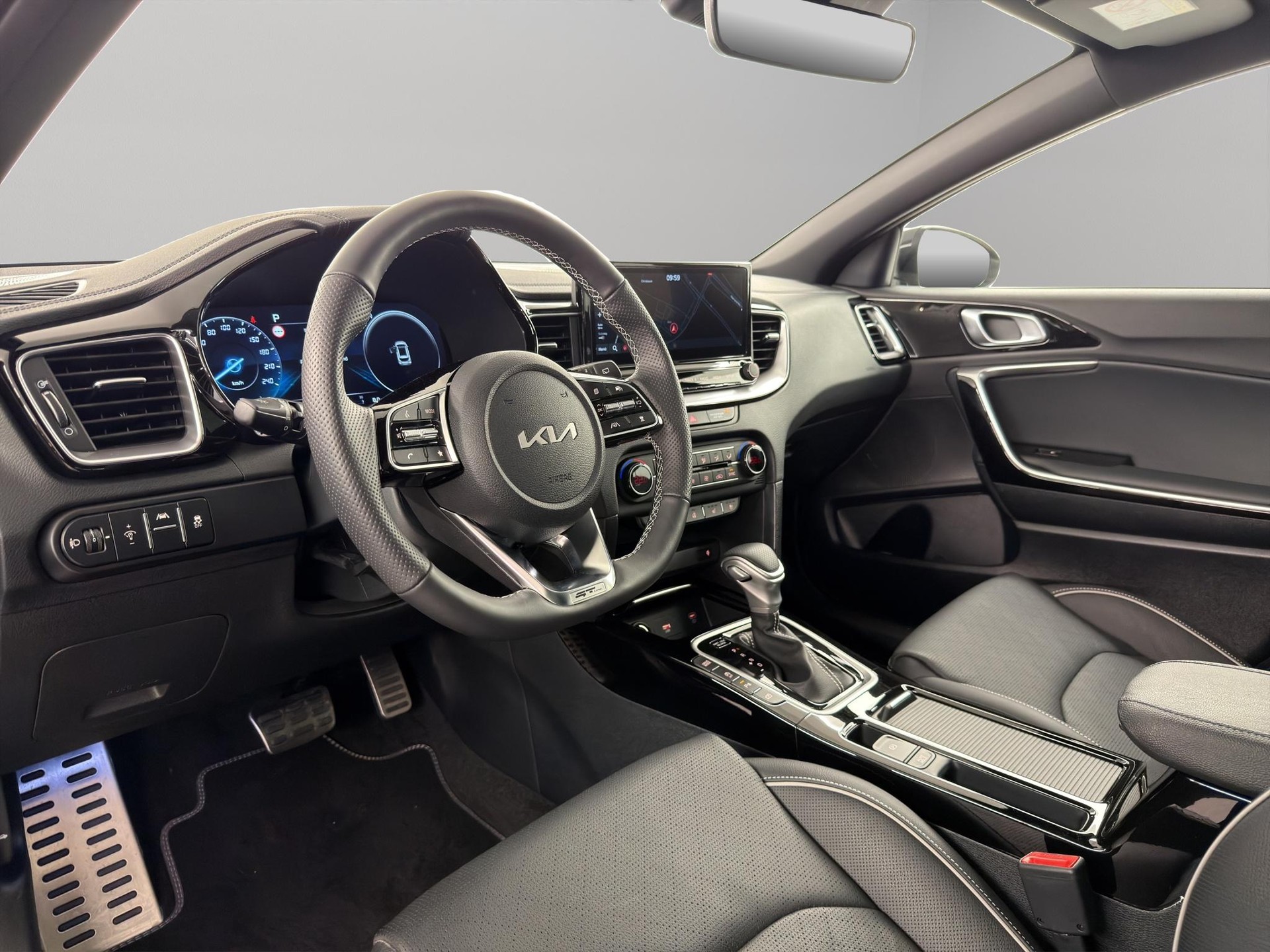 KIA Ceed 1.5 T-GDi MHEV GT-Line-image-8