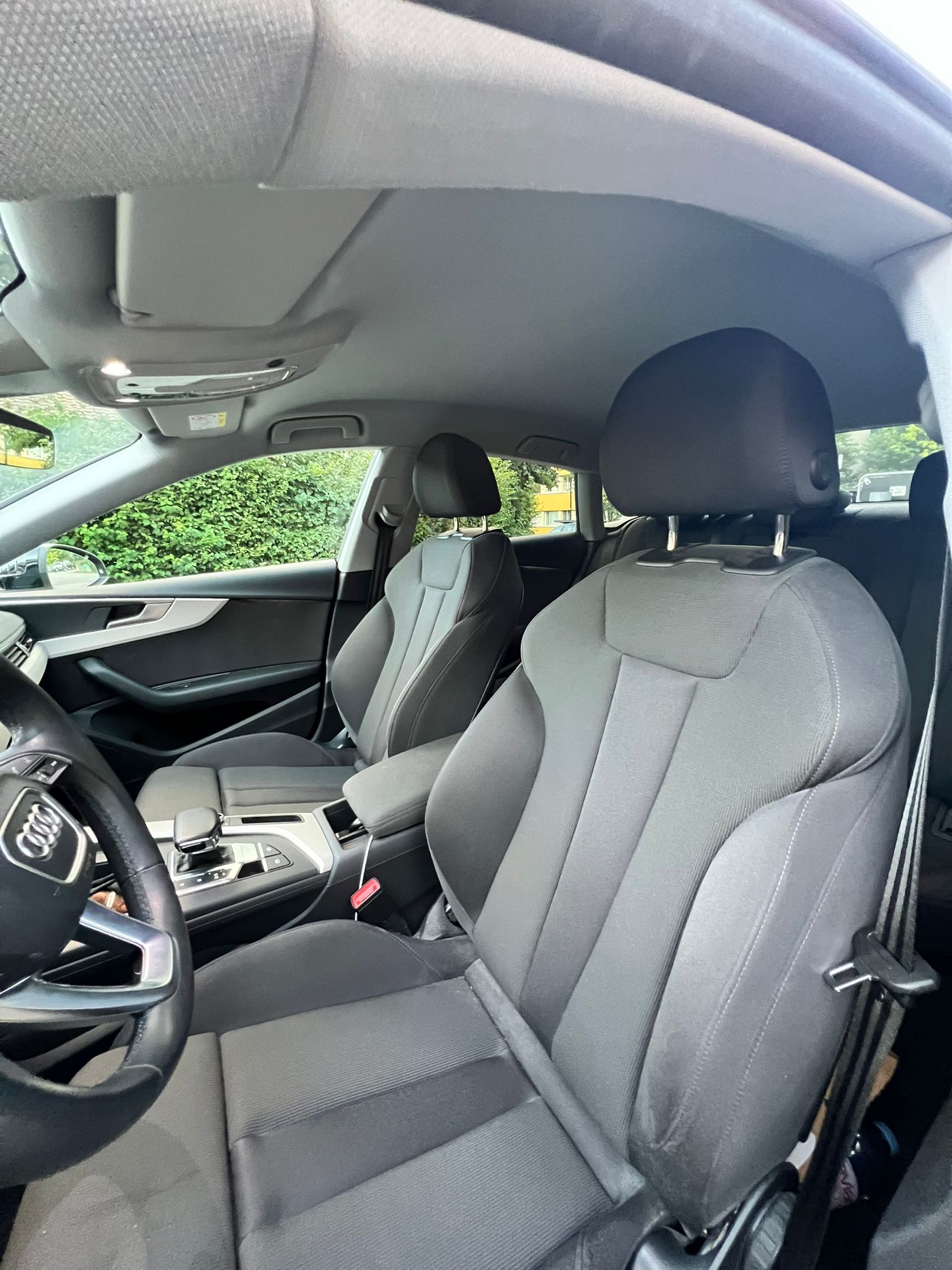 AUDI 2.0 40 TDI Attraction quattro S-Tronic-image-5