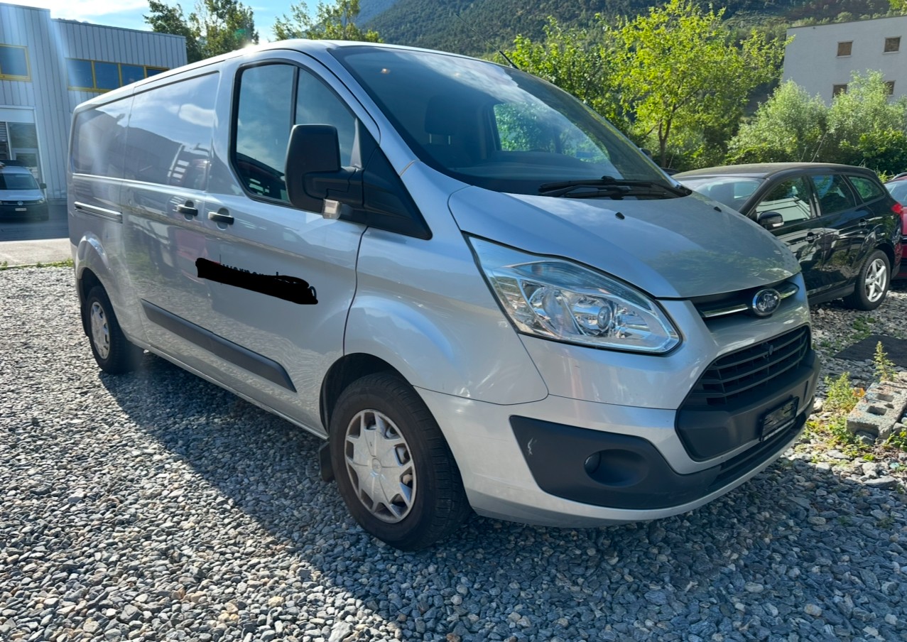 FORD Transit Custom Van 290 L2H1 Limited-image-0