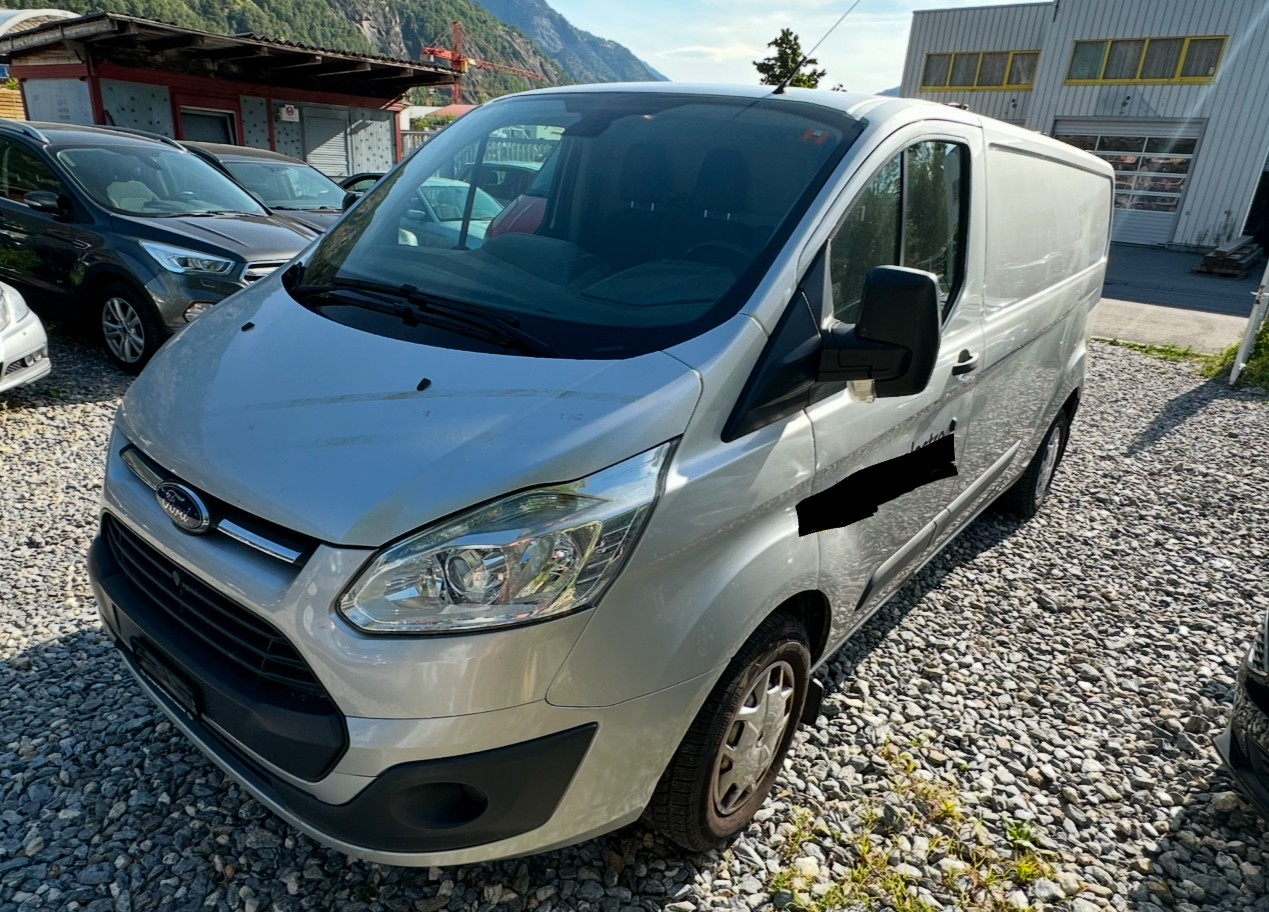 FORD Transit Custom Van 290 L2H1 Limited-image-7