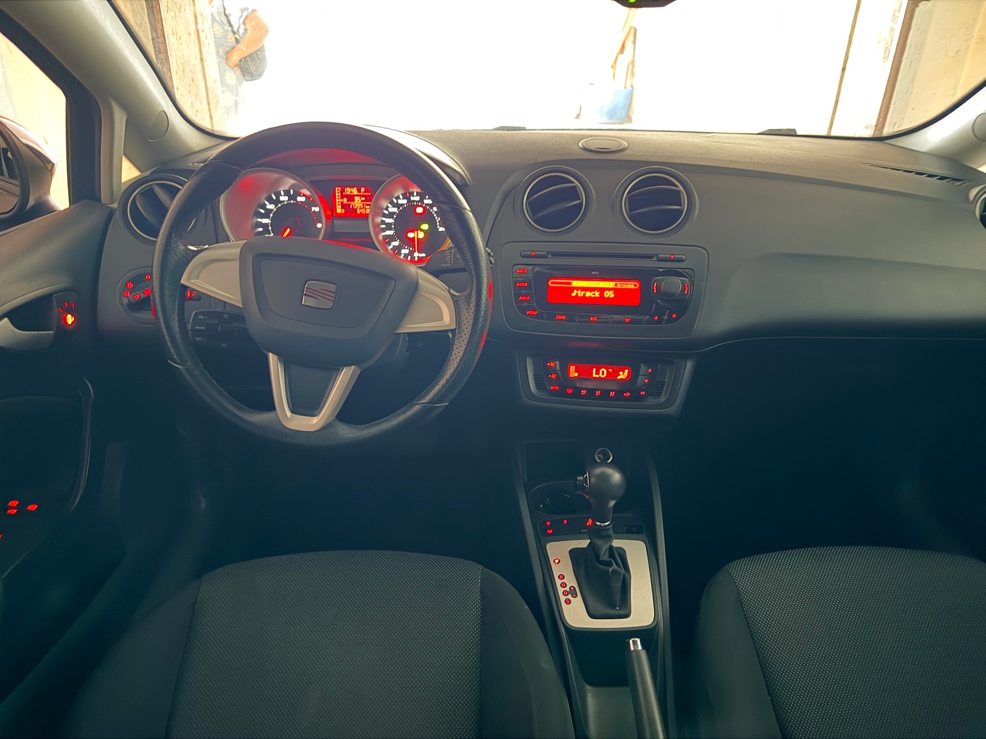 SEAT 1.6 16V Style DSG-image-2