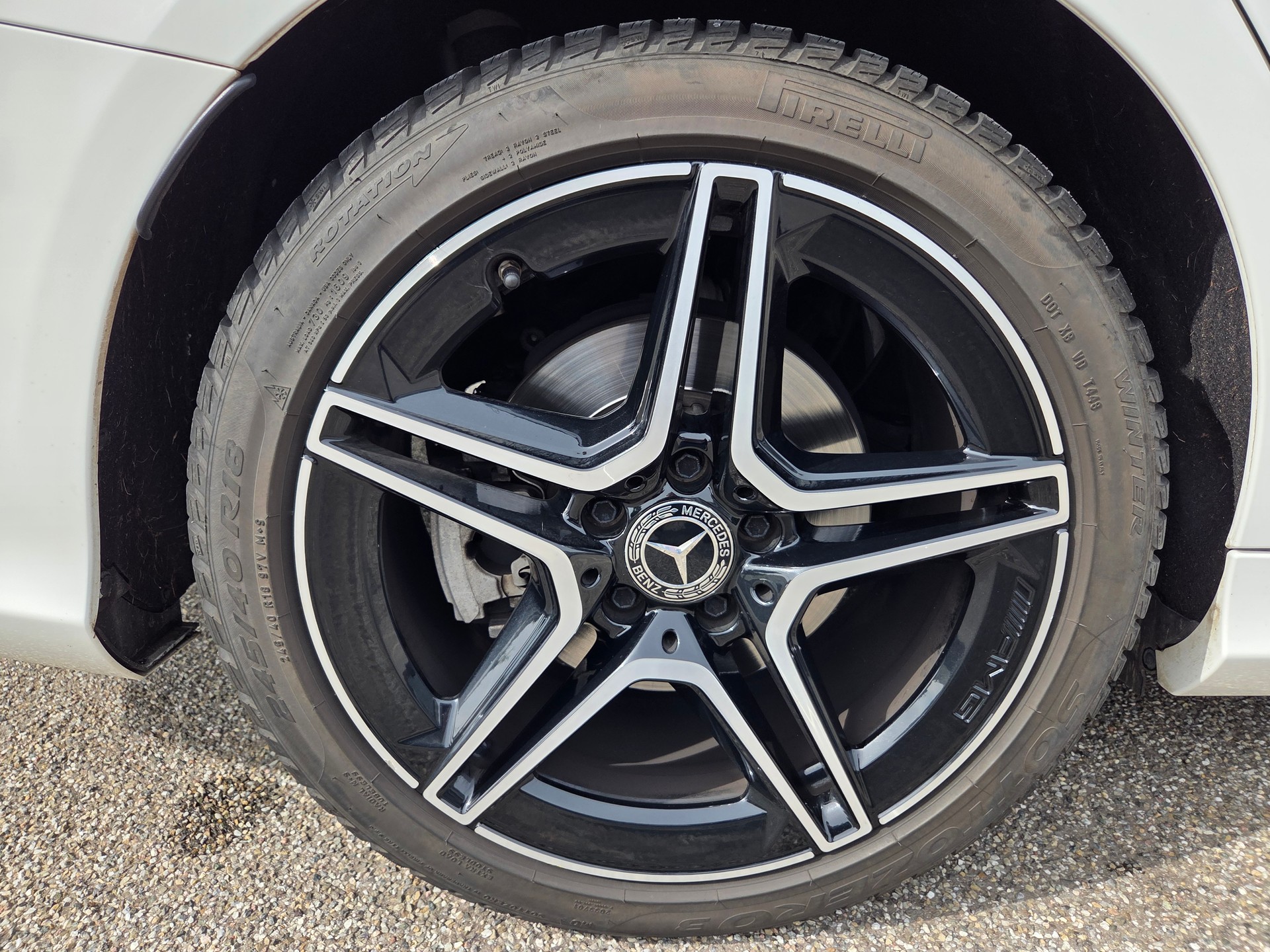 MERCEDES-BENZ C 180 AMG Line-image-5