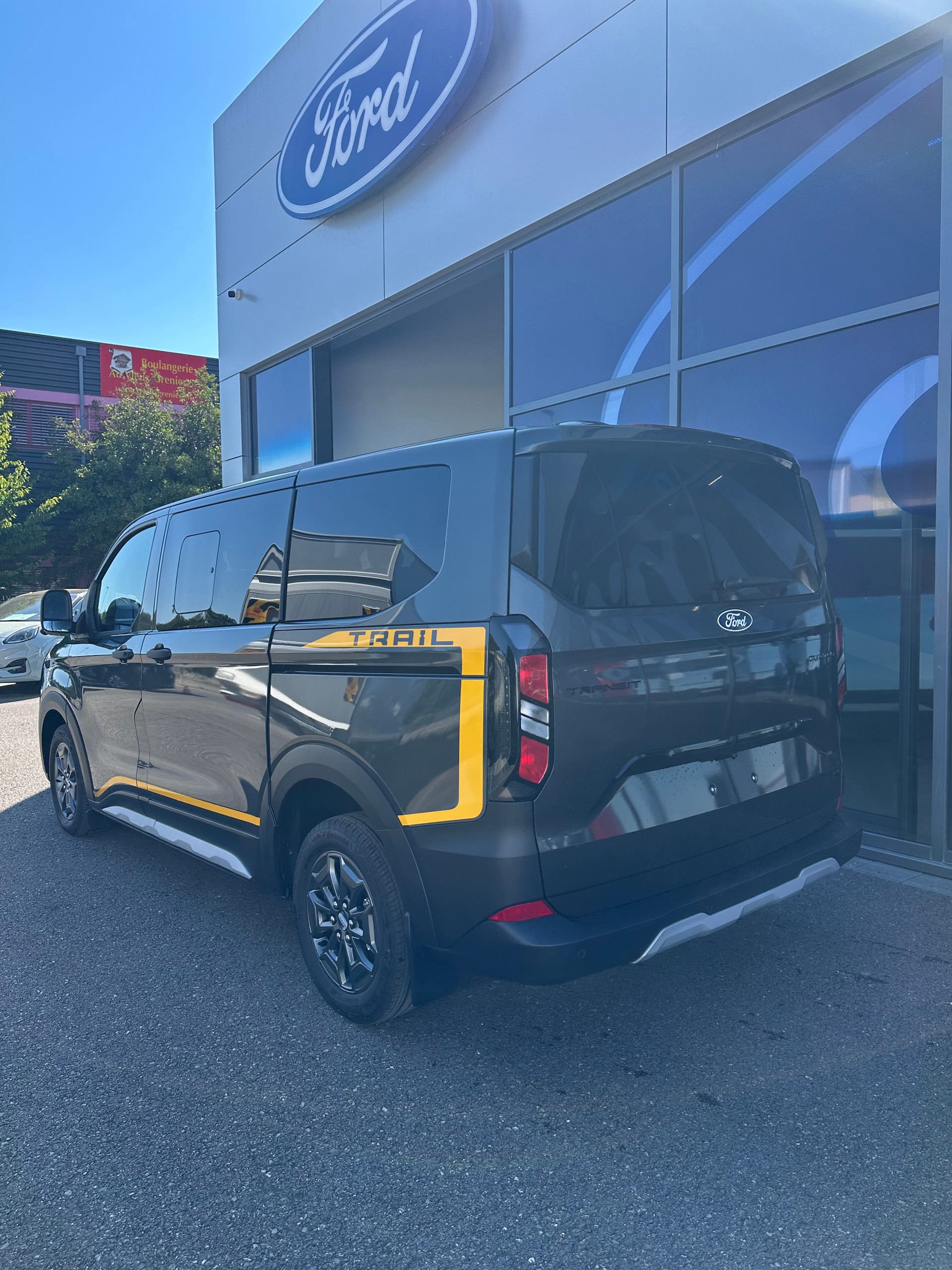 FORD Transit C combi 320 L1 2.0 Eco Trail/170CV/4x4 Aut.-image-3