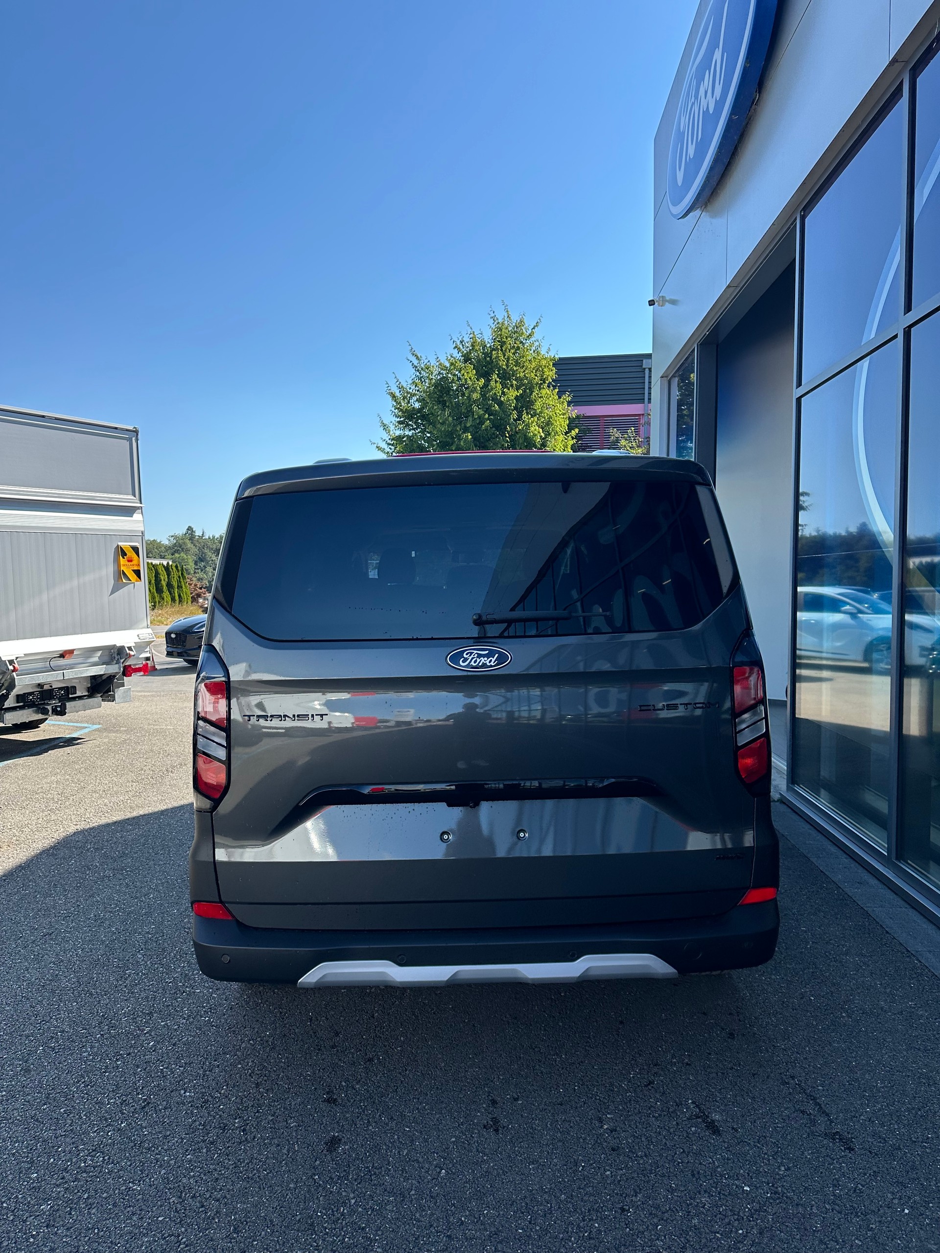 FORD Transit C combi 320 L1 2.0 Eco Trail/170CV/4x4 Aut.-image-4