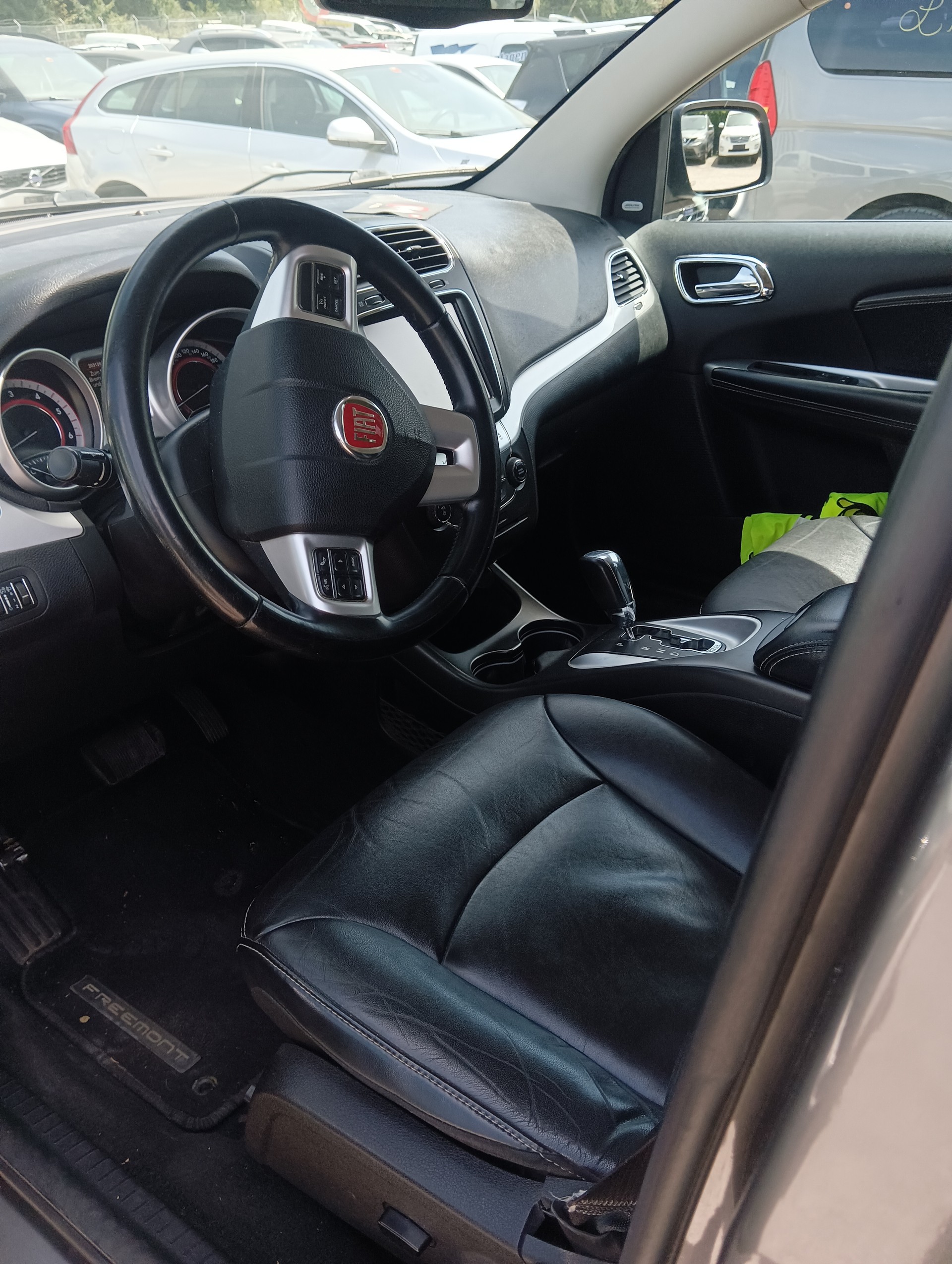 FIAT FREEMONT-image-3