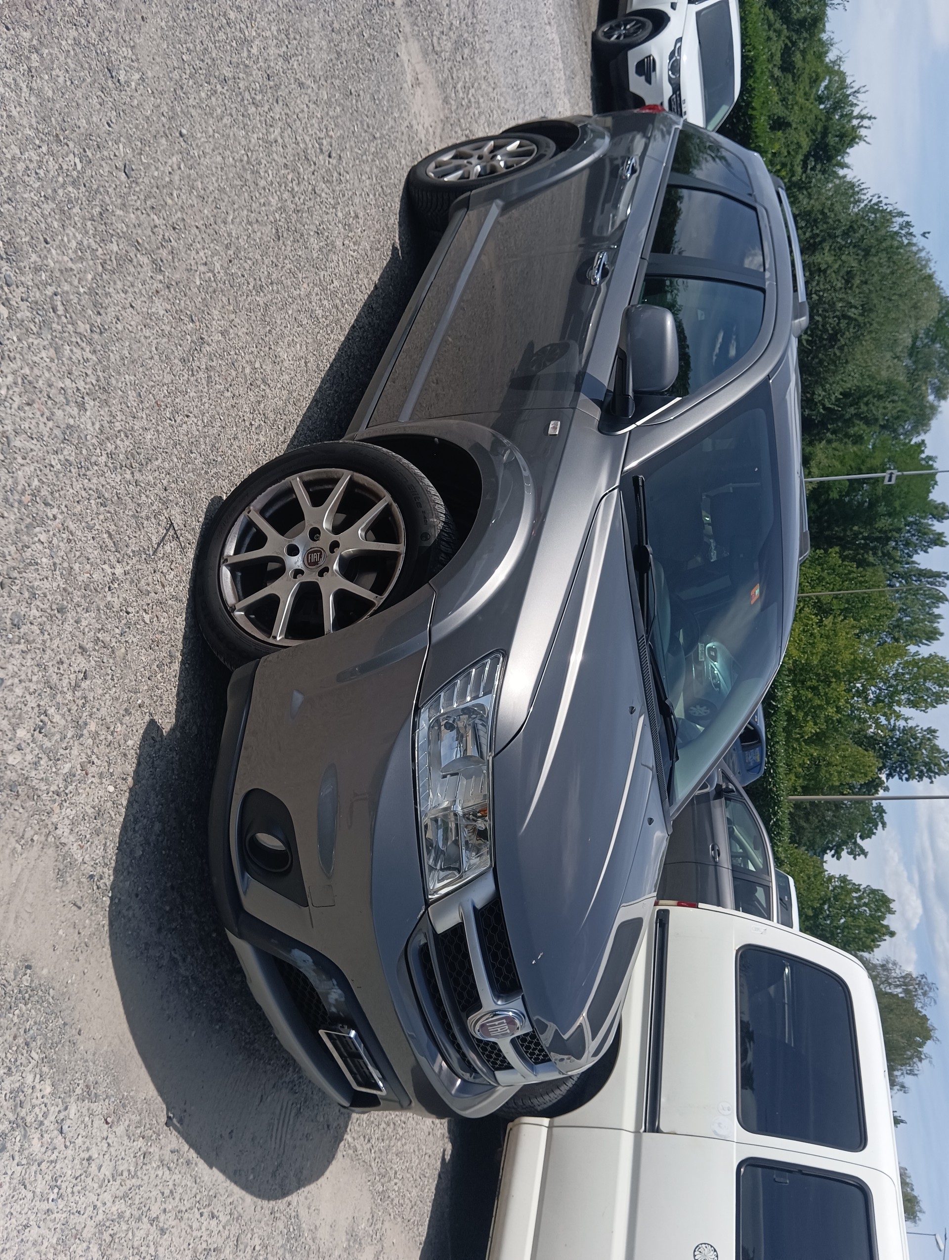 FIAT FREEMONT-image-1