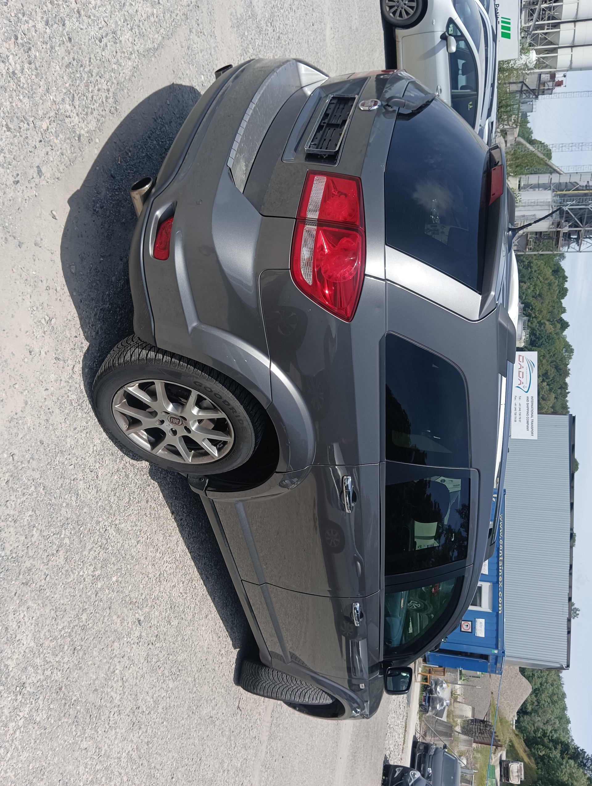 FIAT FREEMONT-image-2