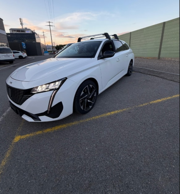 PEUGEOT 308 SW 1.5 BlueHDI Active Pack EAT8-image-4