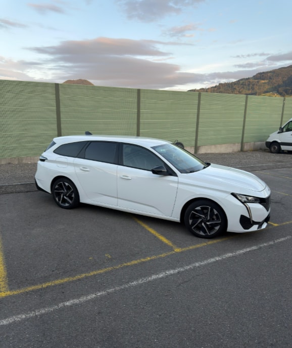 PEUGEOT 308 SW 1.5 BlueHDI Active Pack EAT8-image-3