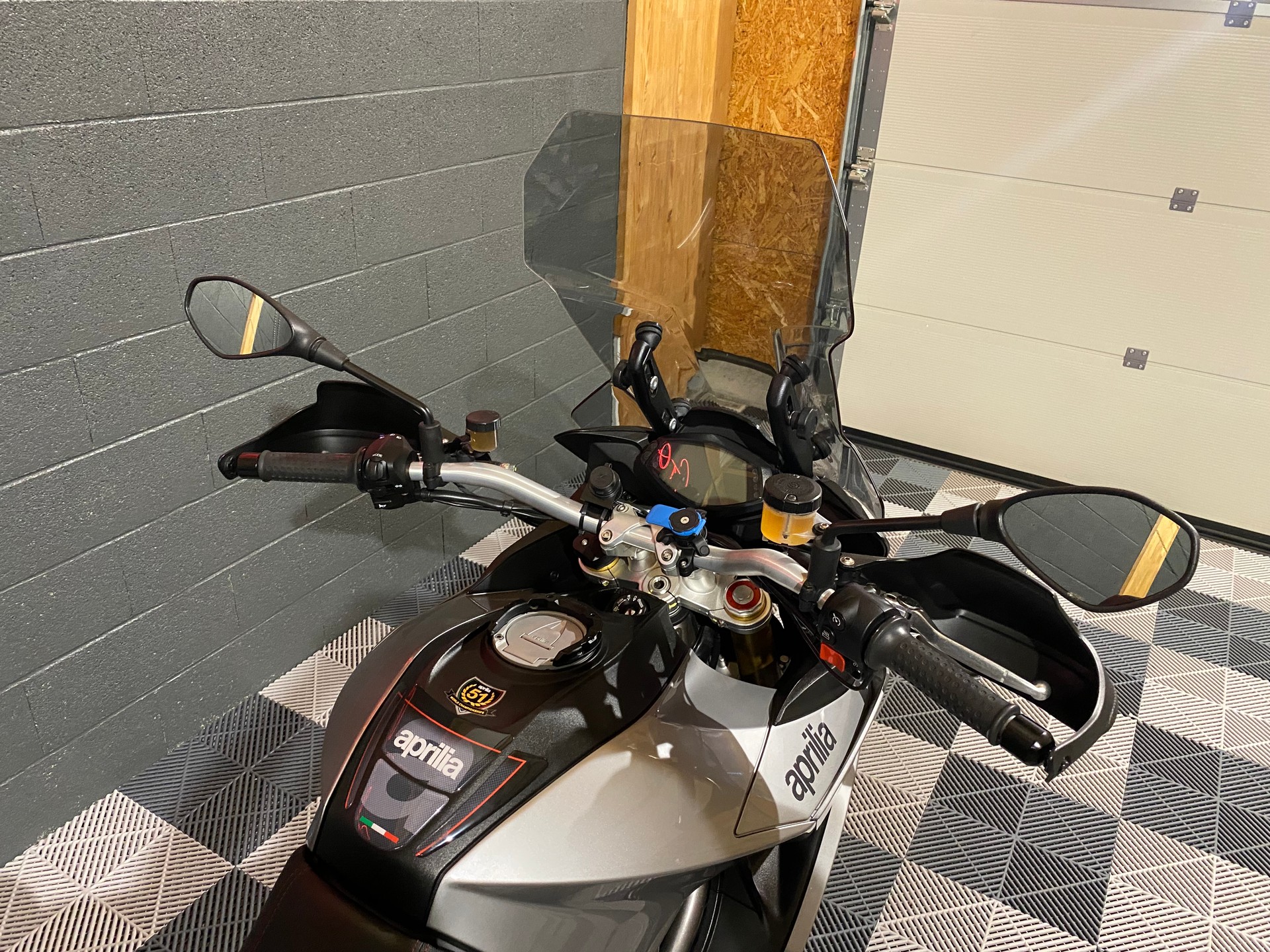 APRILIA Caponord 1200 ABS/TC Travel Pack-image-7