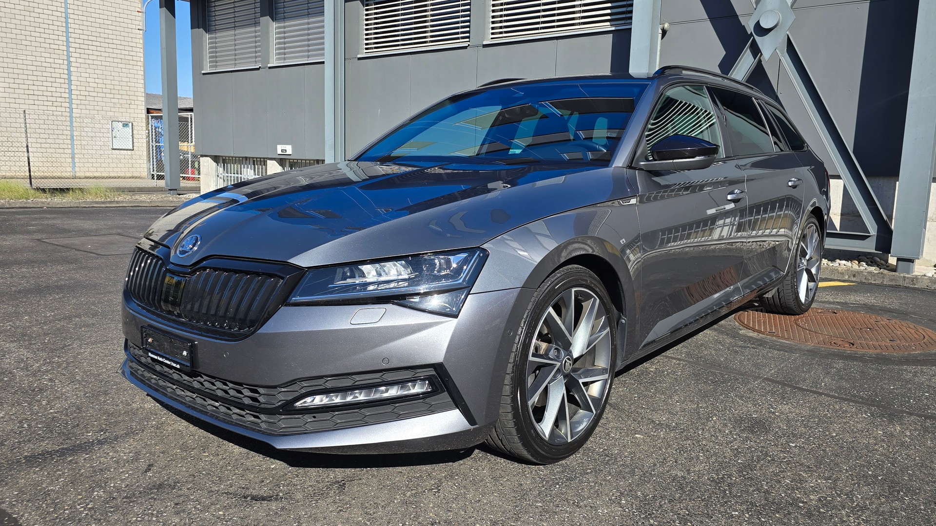 SKODA 2.0 TDI 200 SportLine 4x4 DSG