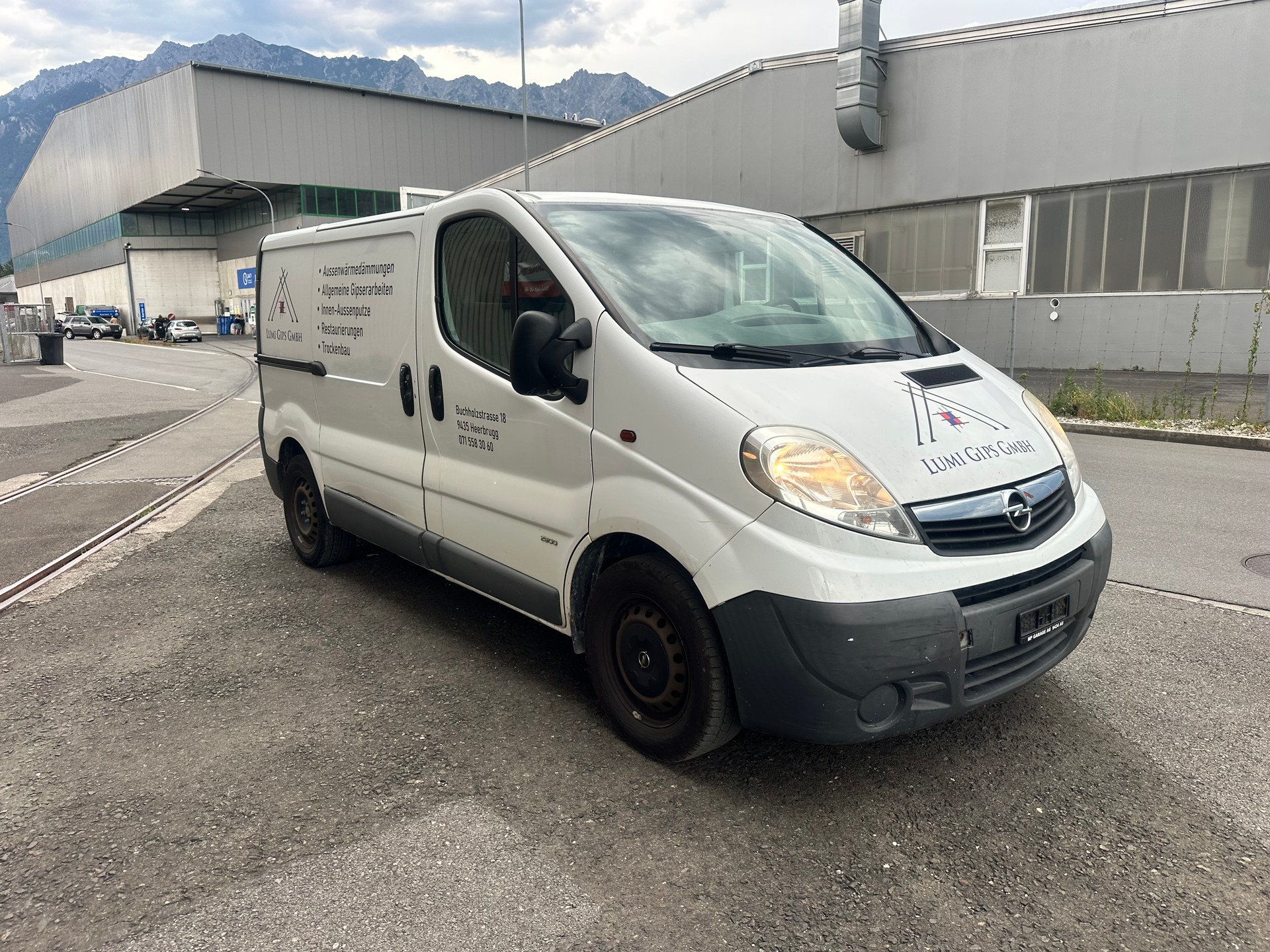 OPEL Vivaro 2.0 CDTI 2.7t L1H1-image-1