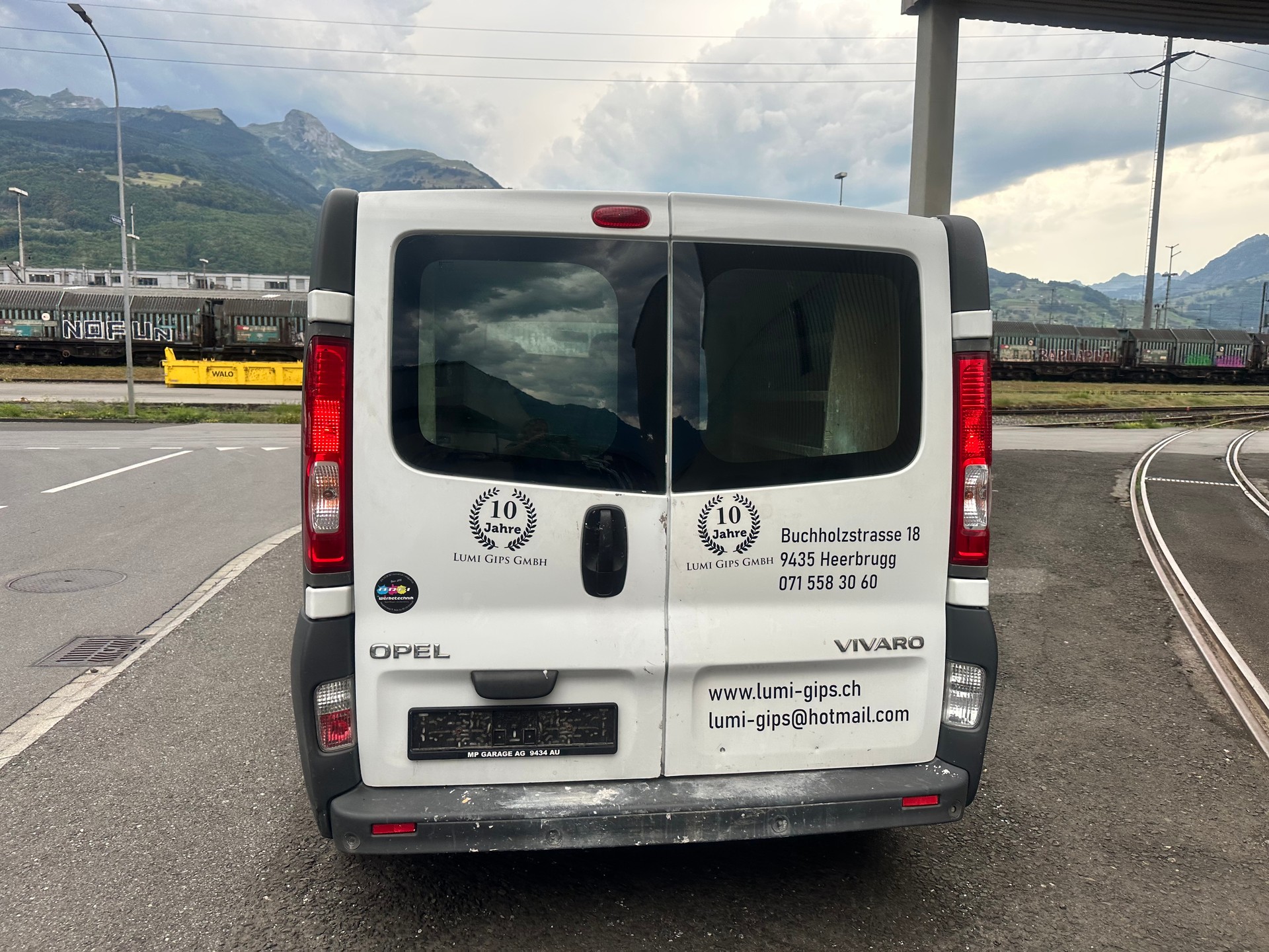 OPEL Vivaro 2.0 CDTI 2.7t L1H1-image-5
