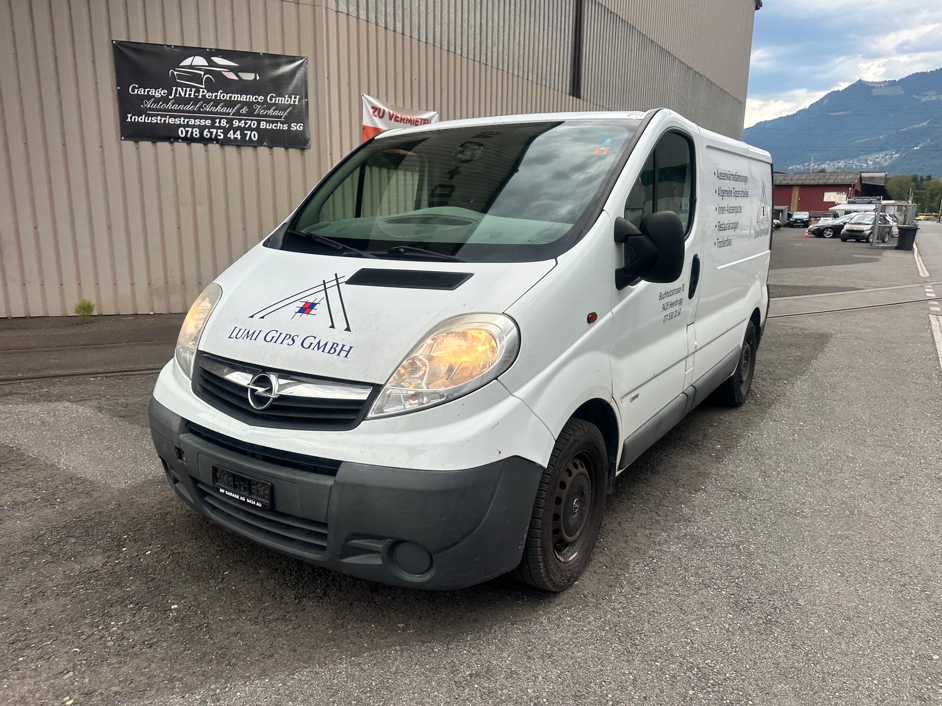 OPEL Vivaro 2.0 CDTI 2.7t L1H1-image-2