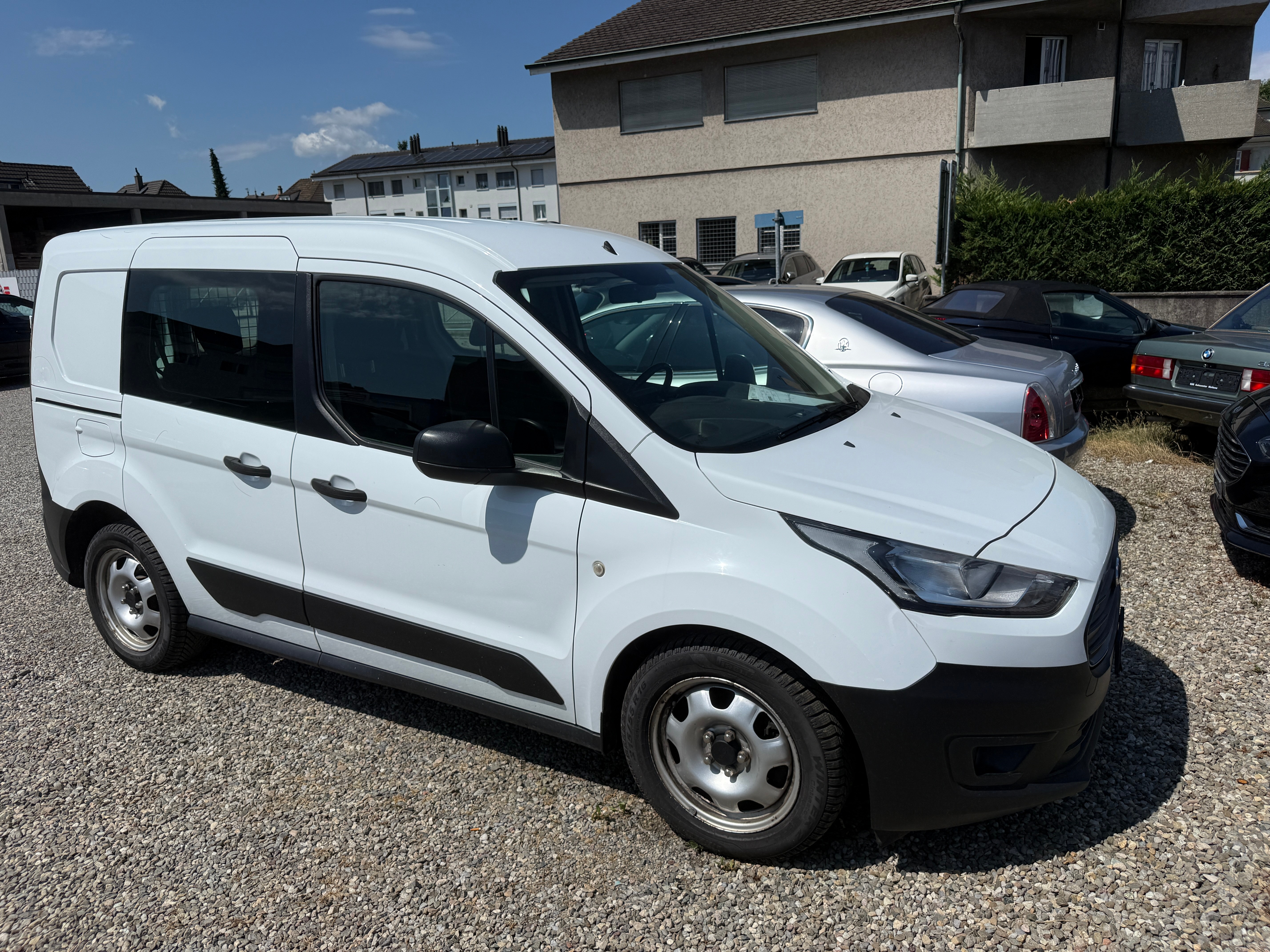 Car photo