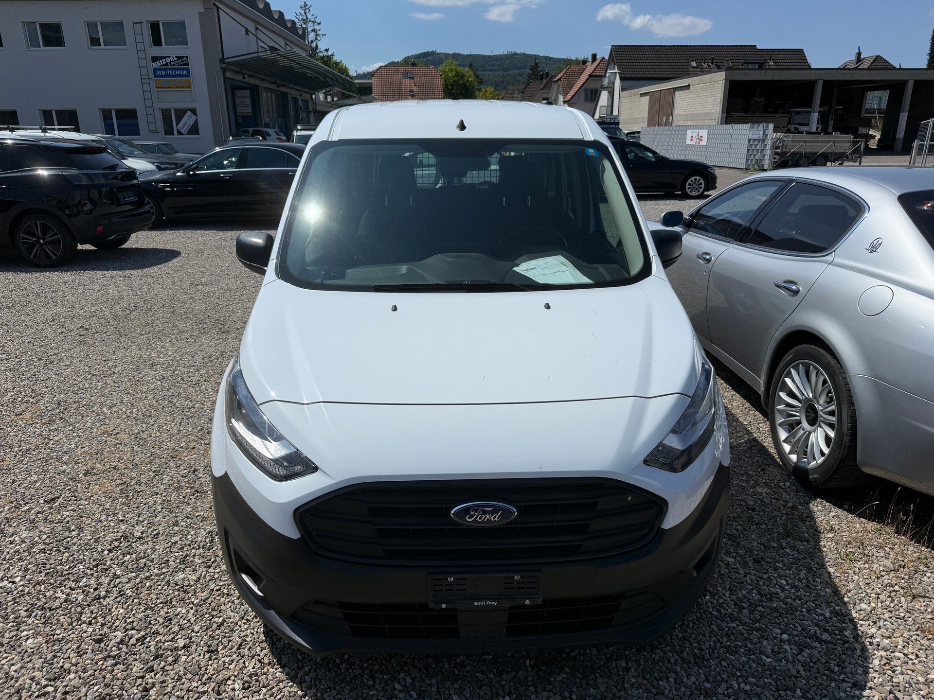 FORD Transit Connect Van T220 DCIV 1.5 EcoBlue Ambiente-image-1