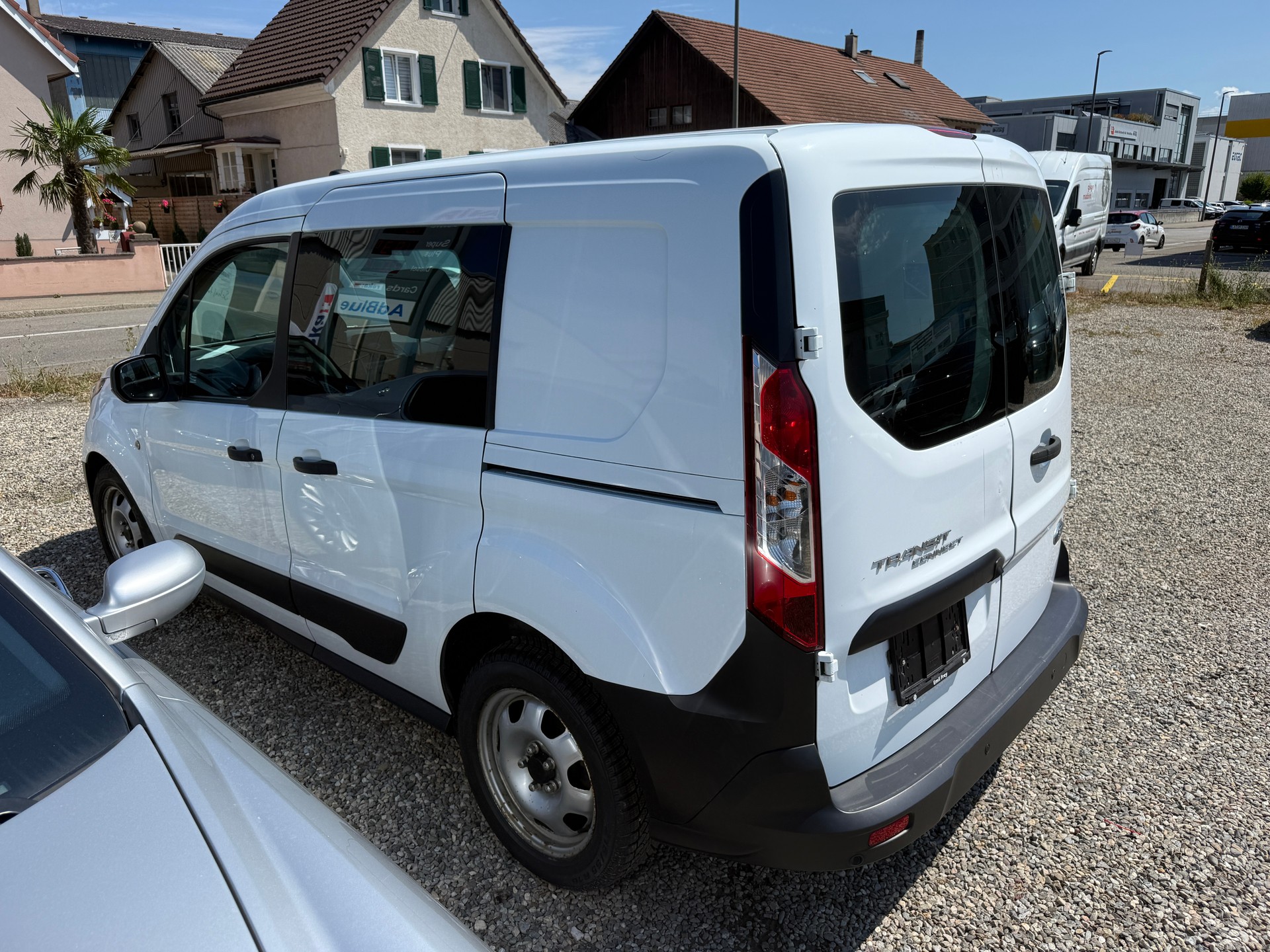 FORD Transit Connect Van T220 DCIV 1.5 EcoBlue Ambiente-image-3