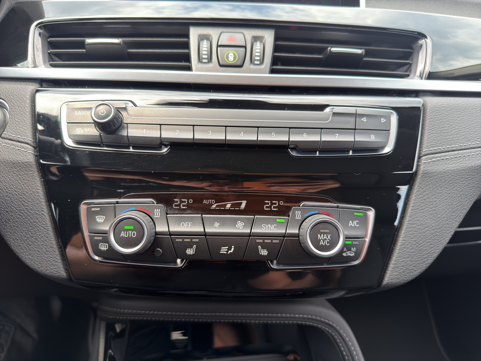 BMW X1 xDrive 25e Sport Line-image-19