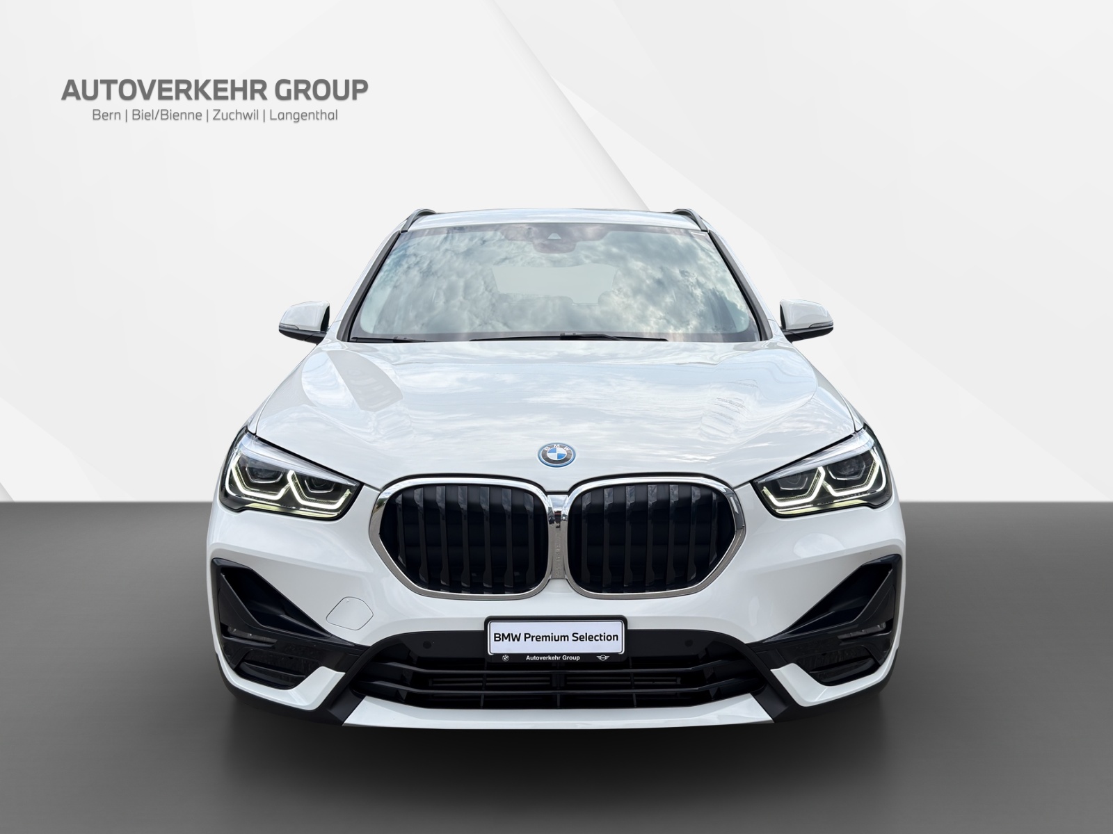 BMW X1 xDrive 25e Sport Line-image-2