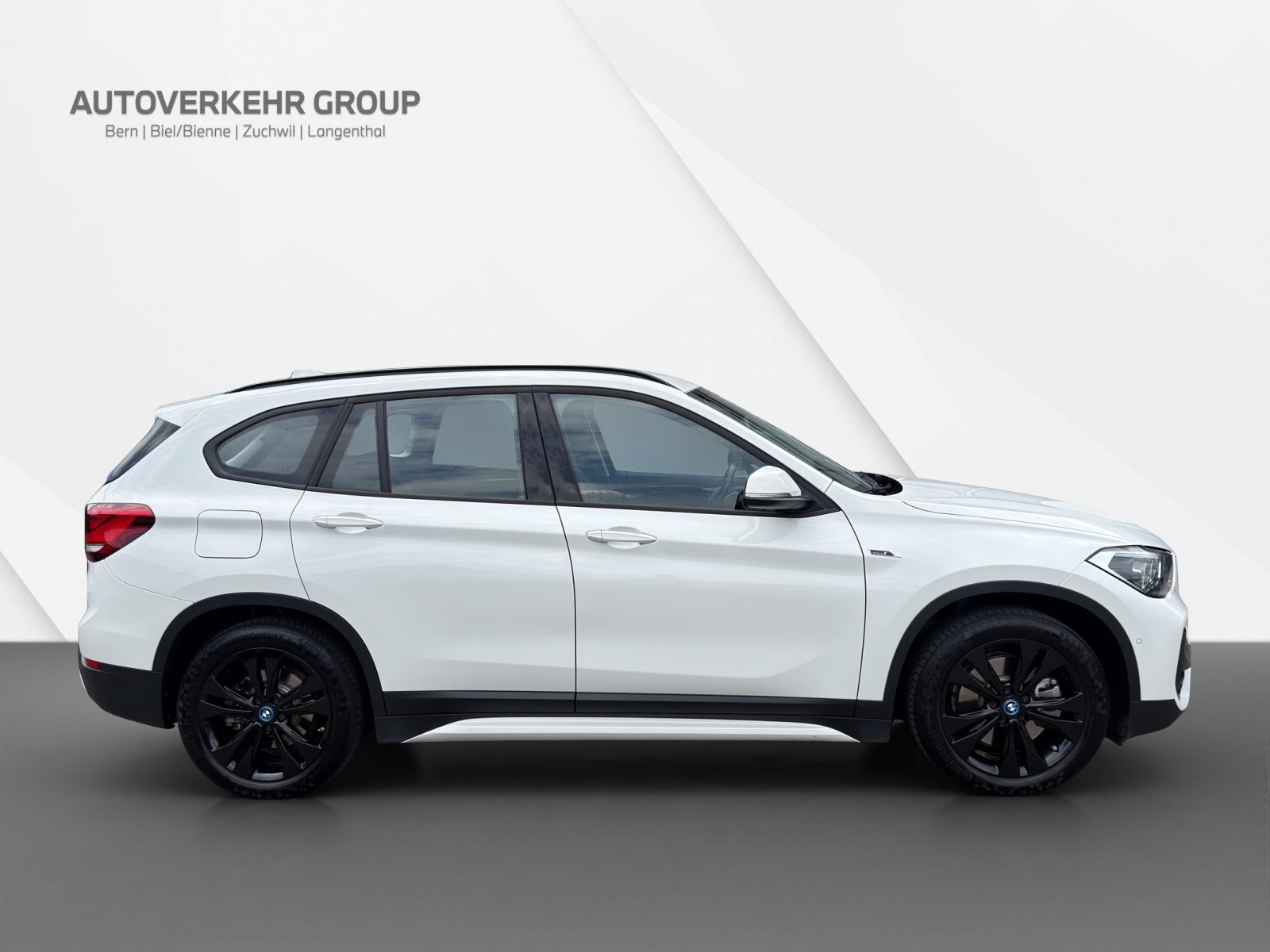 BMW X1 xDrive 25e Sport Line-image-7