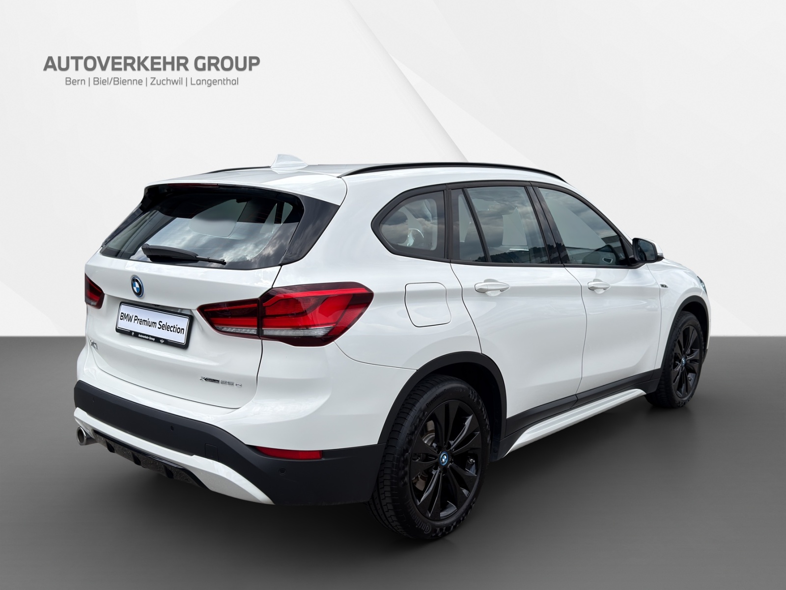 BMW X1 xDrive 25e Sport Line-image-6