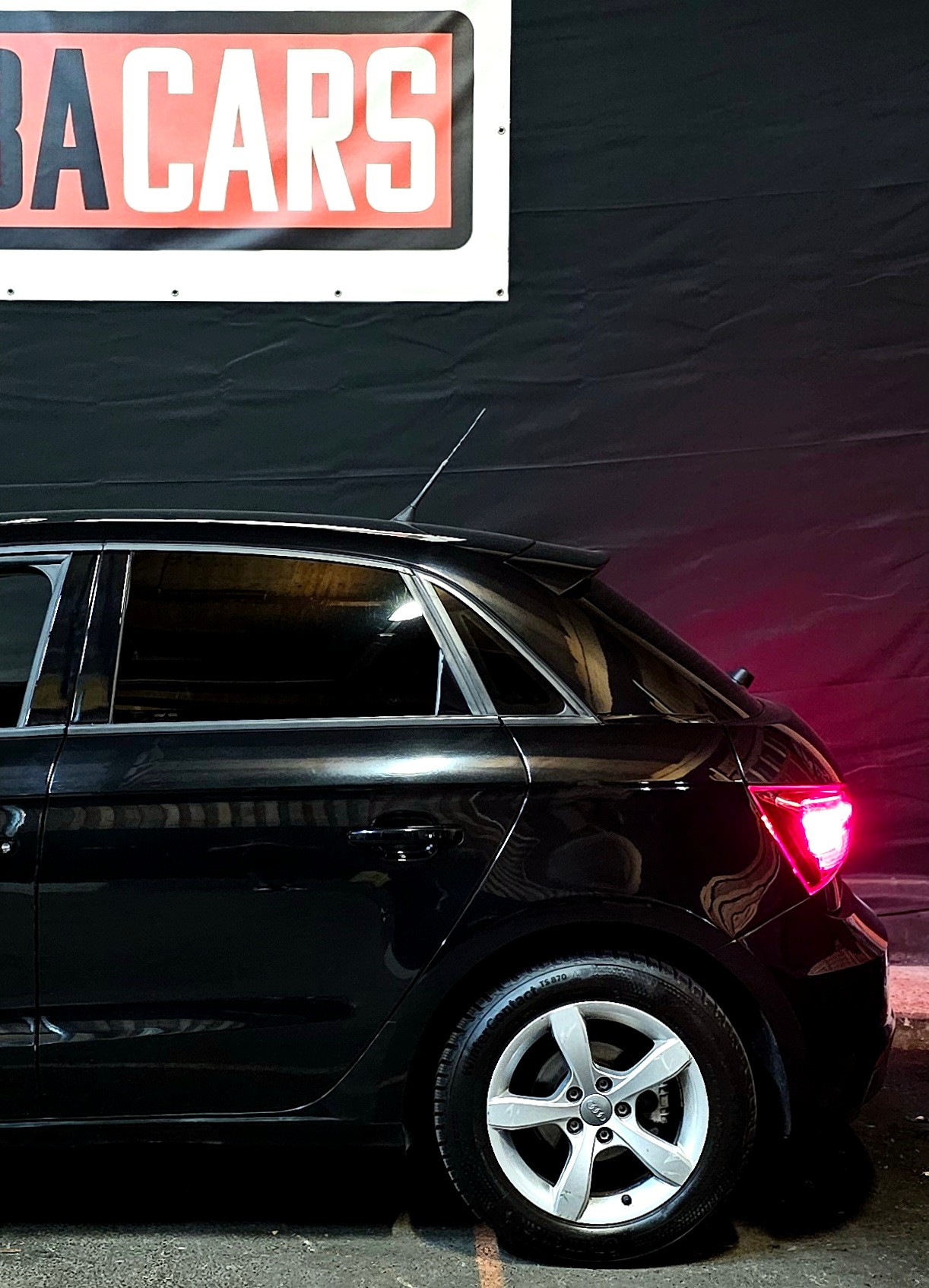 AUDI A1 Sportback 1.0 TFSI S-tronic-showroom-element-3