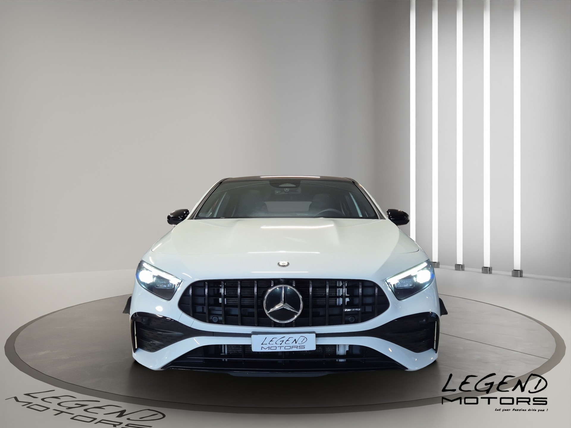 MERCEDES-BENZ A AMG 35 4Matic 8G-DCT -CH--image-1