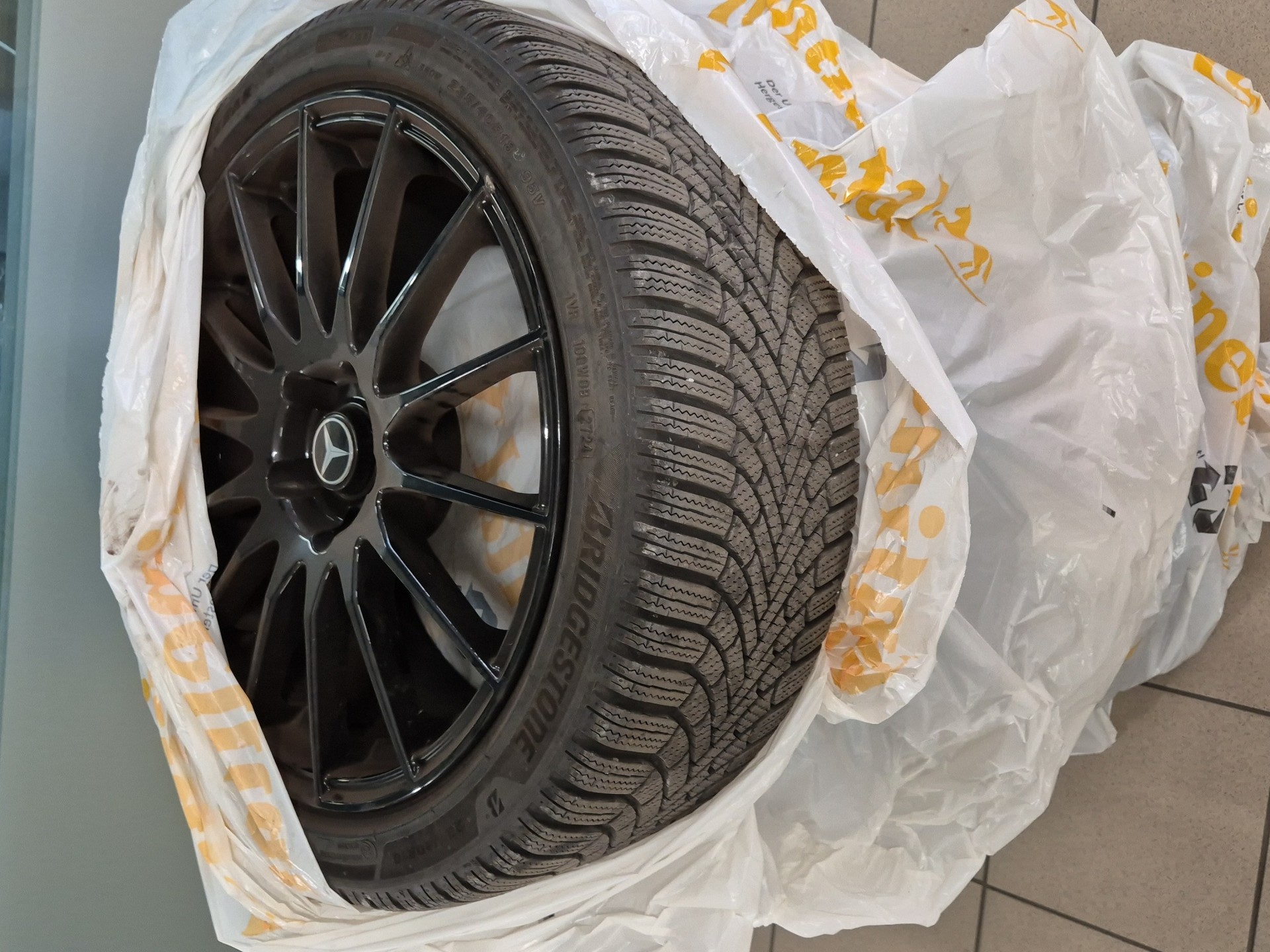 MERCEDES-BENZ A AMG 35 4Matic 8G-DCT -CH--image-19