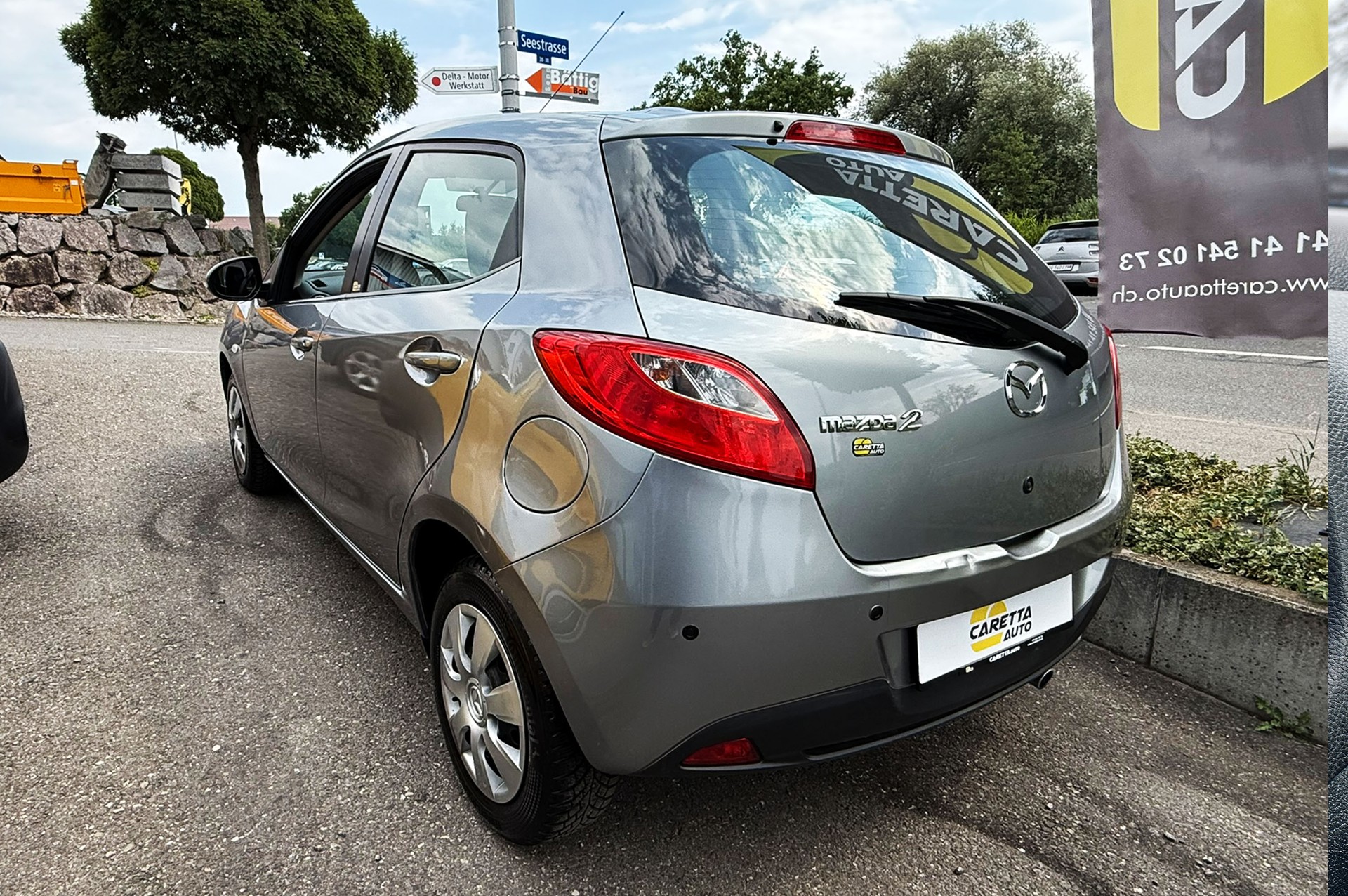 MAZDA 2 1.5i 16V Exclusive Automatic-image-4