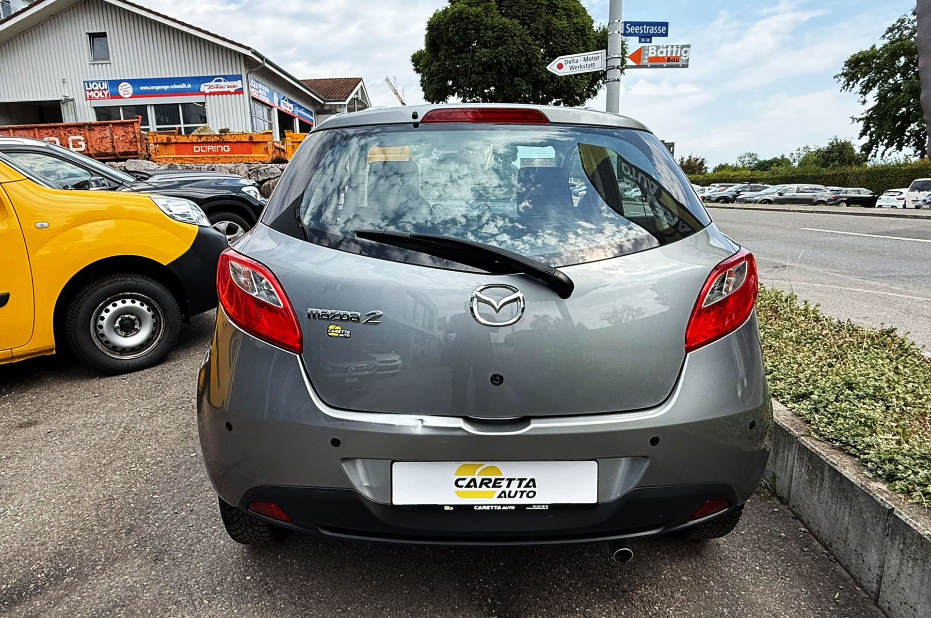 MAZDA 2 1.5i 16V Exclusive Automatic-image-5