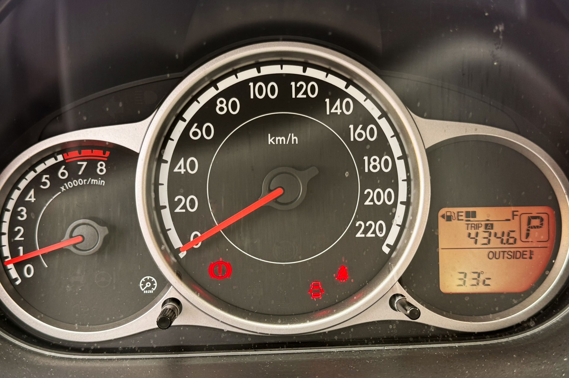 MAZDA 2 1.5i 16V Exclusive Automatic-image-11