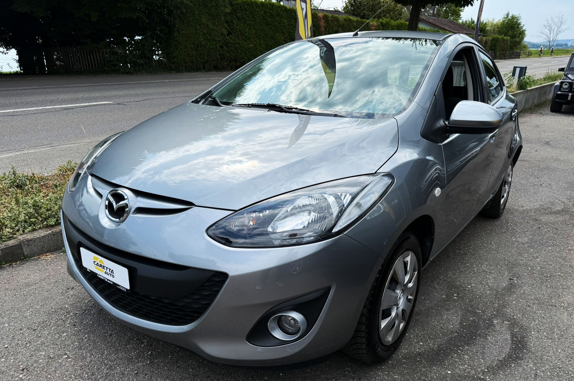 MAZDA 2 1.5i 16V Exclusive Automatic-image-2