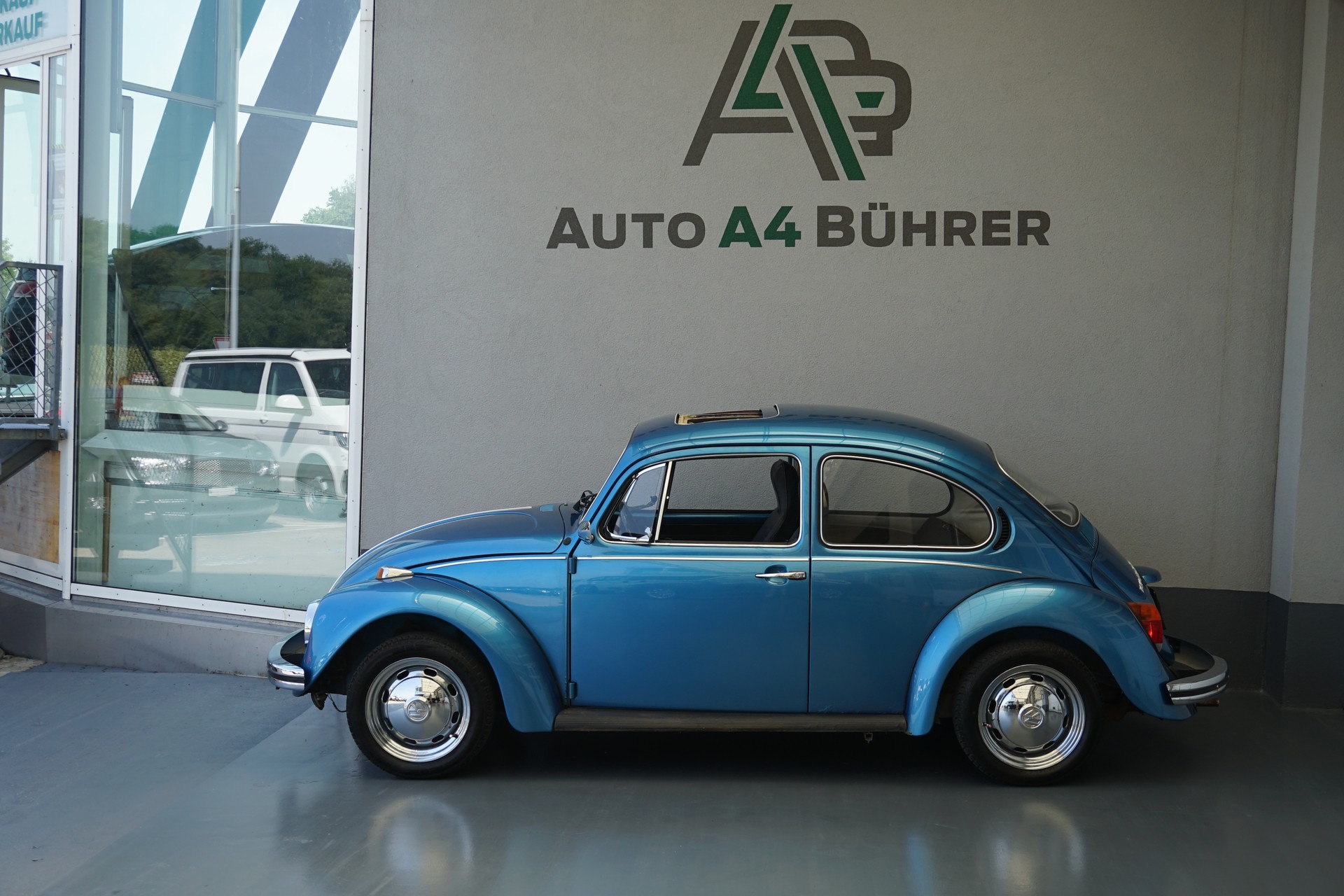 VW Käfer 11-1300 mit Schiebedach-image-0