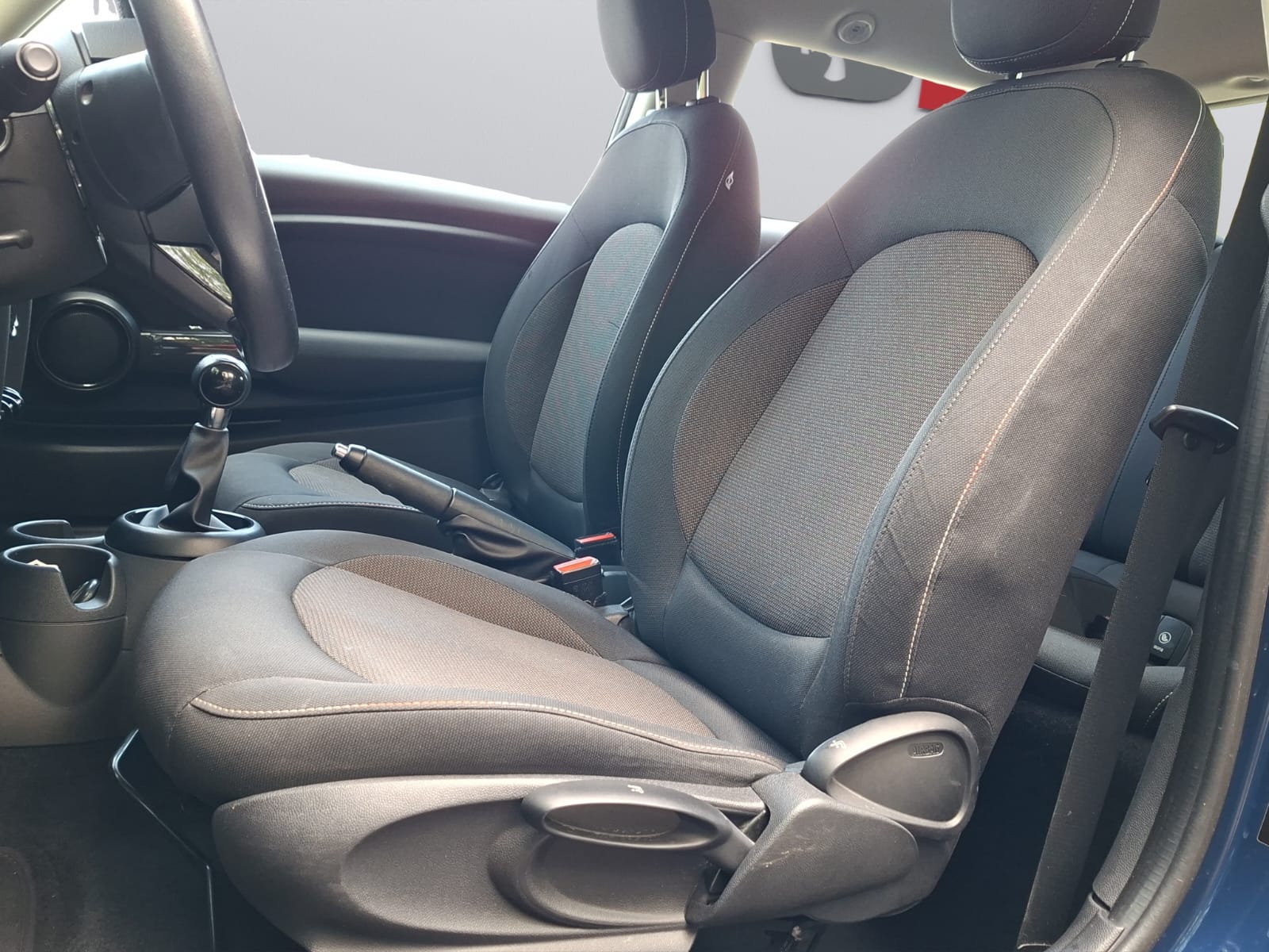 MINI Cooper-image-9
