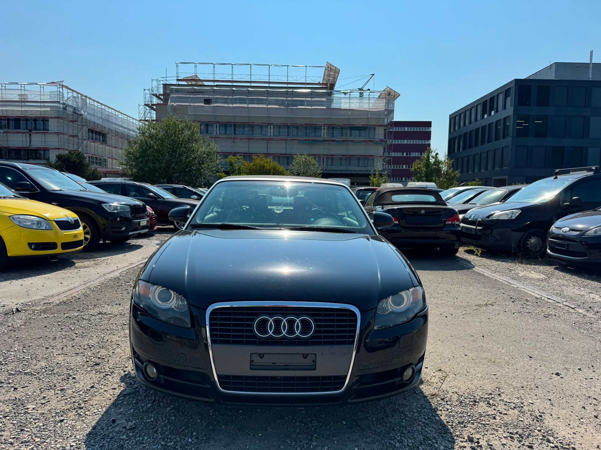 AUDI A4 Cabriolet 2.0T FSI multitronic-image-0