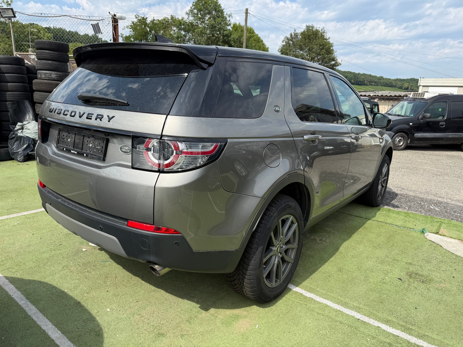 LAND ROVER Discovery Sport 2.0 Si4 SE 7 PLACE AT9-image-2