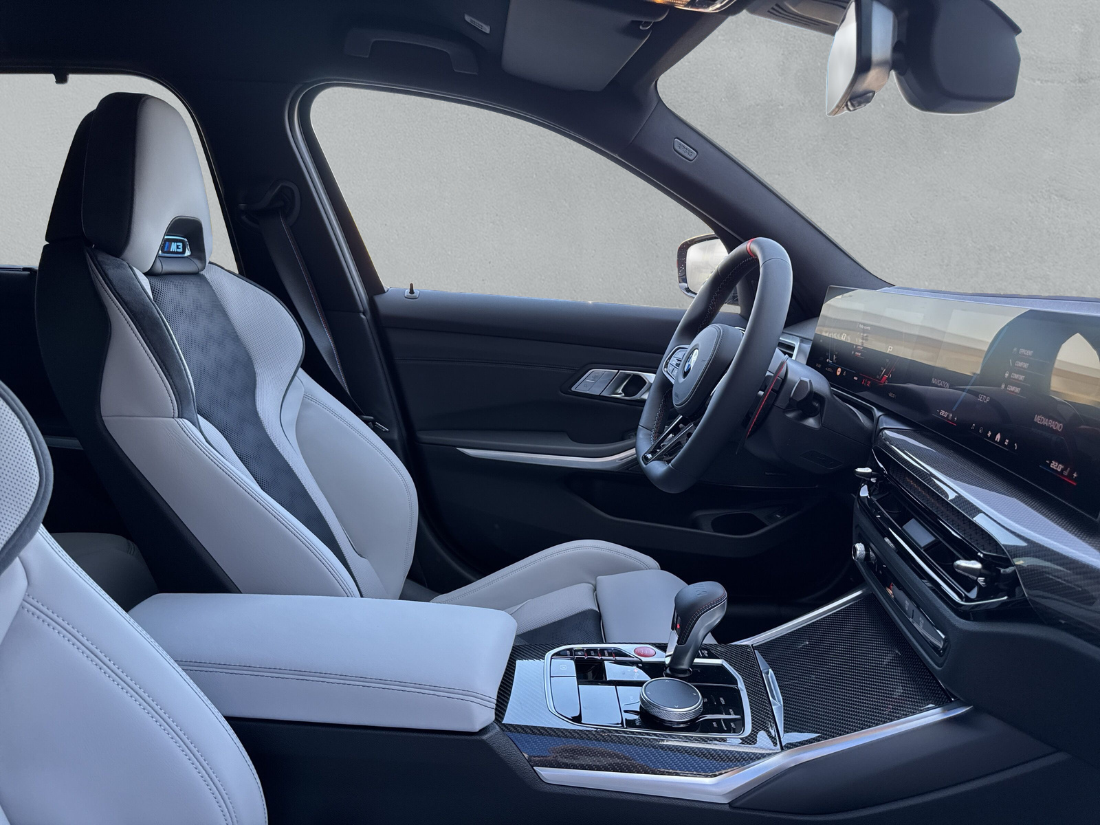 BMW M3 Touring xDrive Competition M-image-13