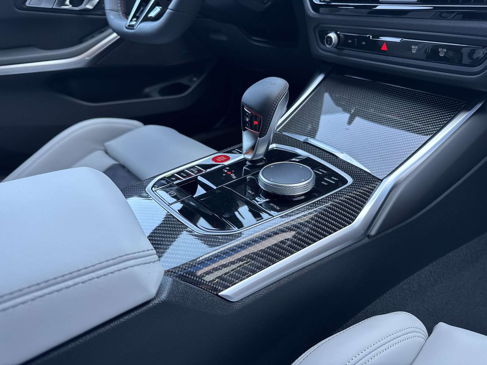 BMW M3 Touring xDrive Competition M-image-14