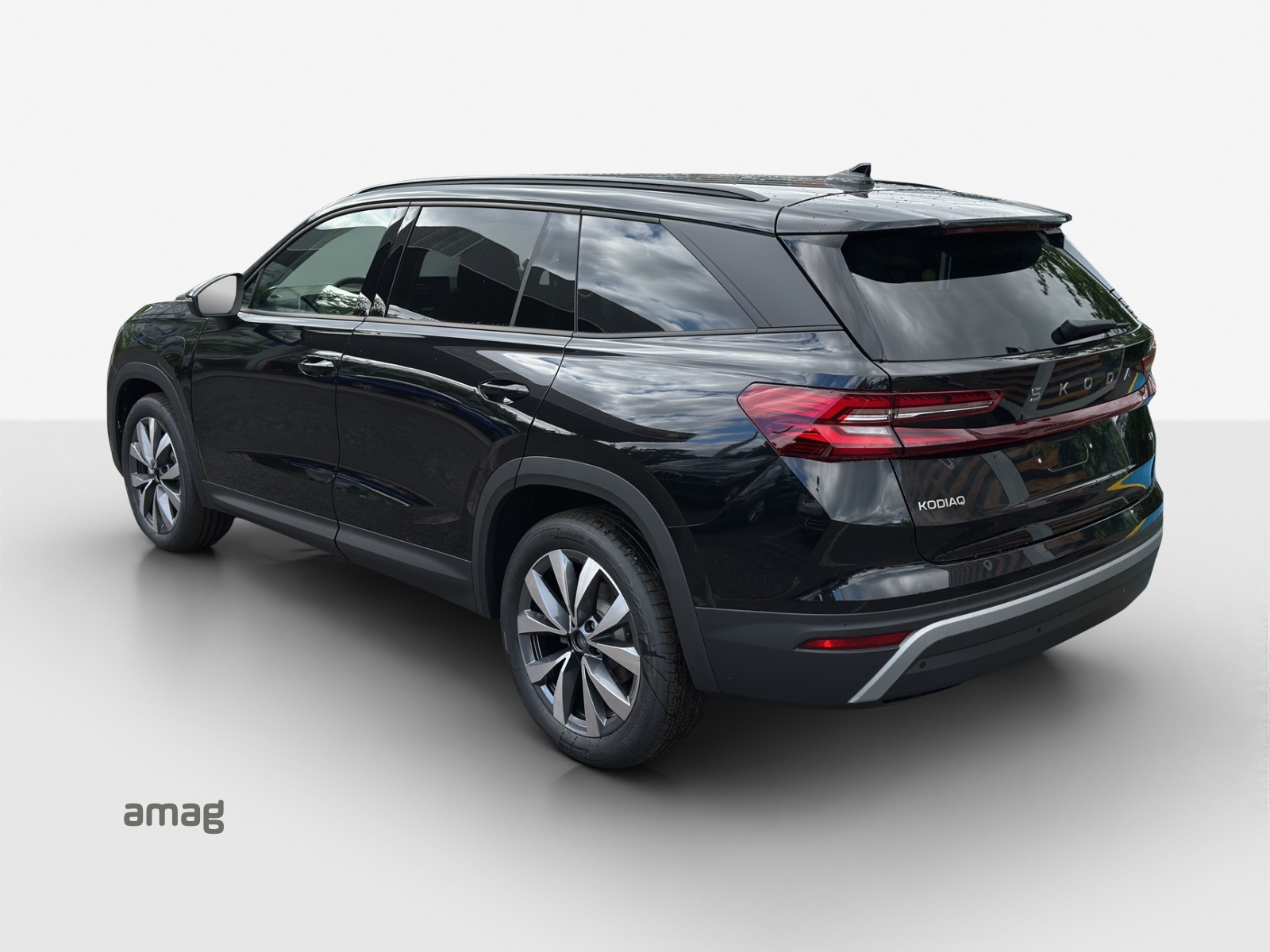 SKODA Kodiaq 1.5 TSI PHEV Selection-image-2