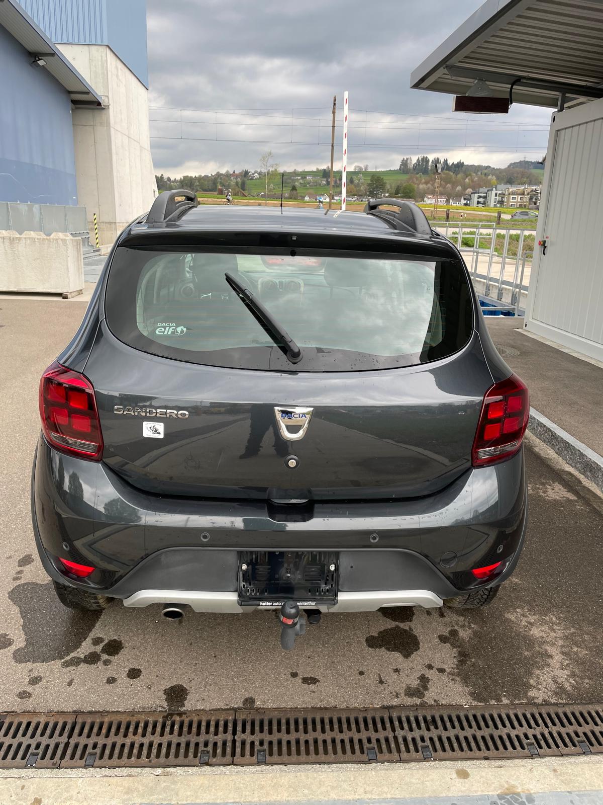DACIA Sandero 1.5 dCi Stepway Automatic-image-3