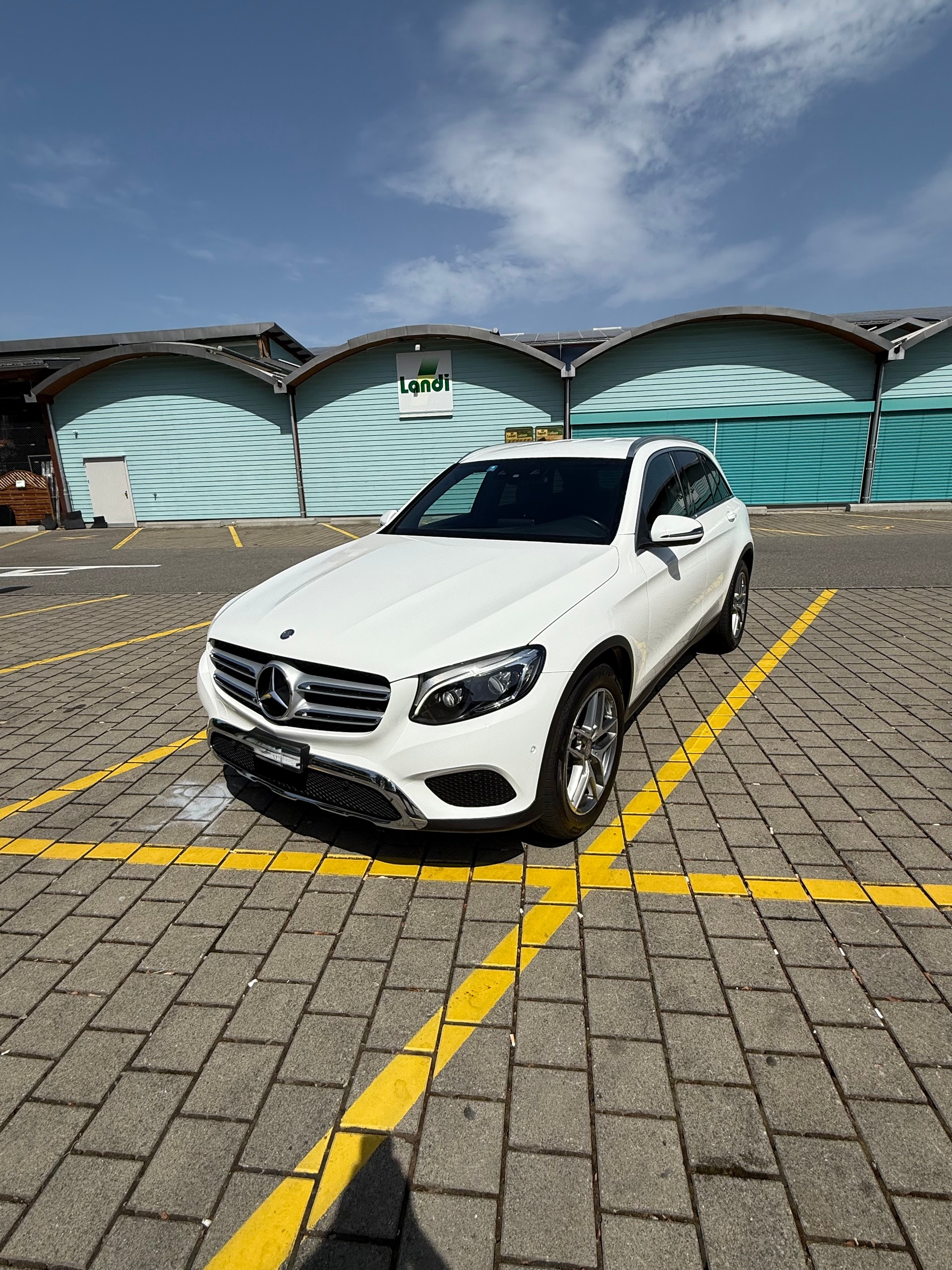 MERCEDES-BENZ GLC 250 d Exclusive 4m-image-0