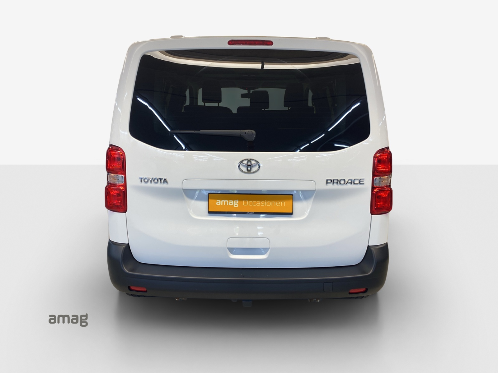 TOYOTA Proace Verso 1,5 D-4D Combi Compact-image-3
