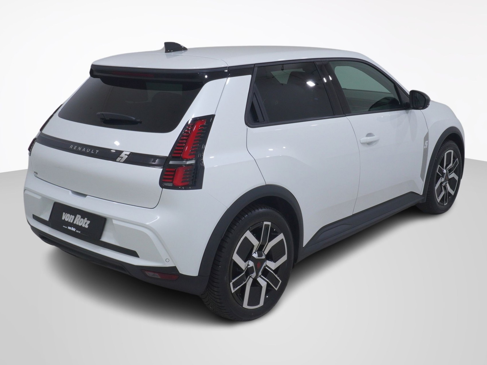 RENAULT R5 E-Tech Comfort Range techno-image-4