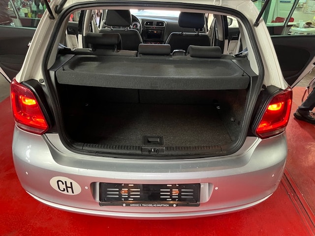 VW Polo 1.2 12V Trendline-image-12