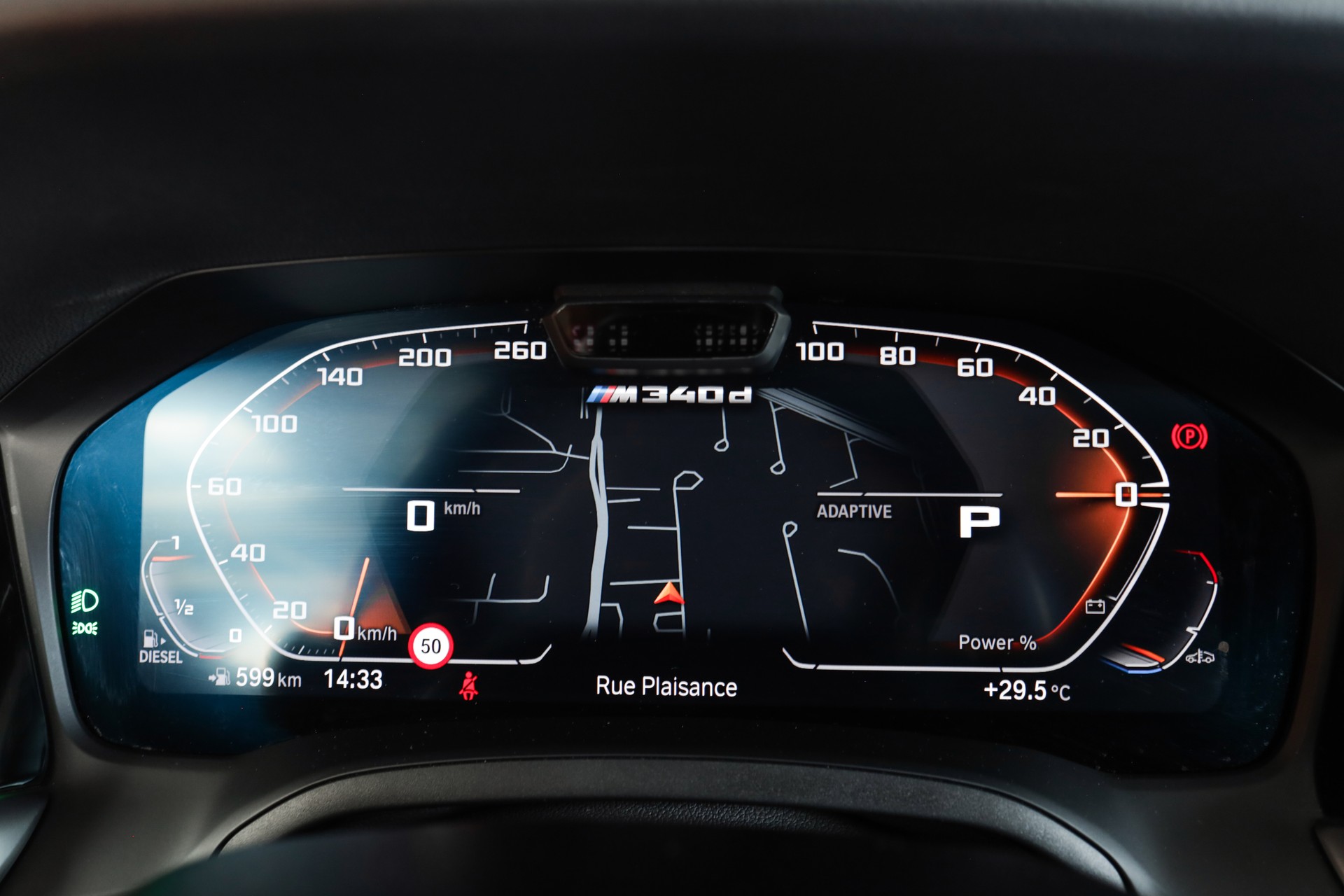 BMW M340d xDrive 48V Touring Steptronic Sport-image-21